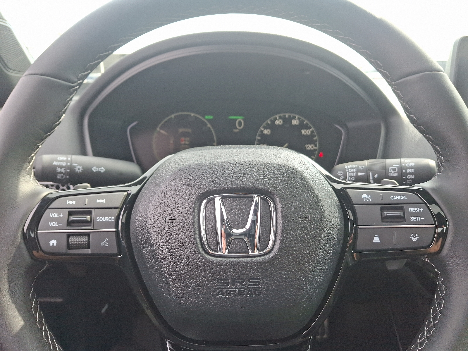 2025 Honda Civic Hatchback Sport - Photo 9