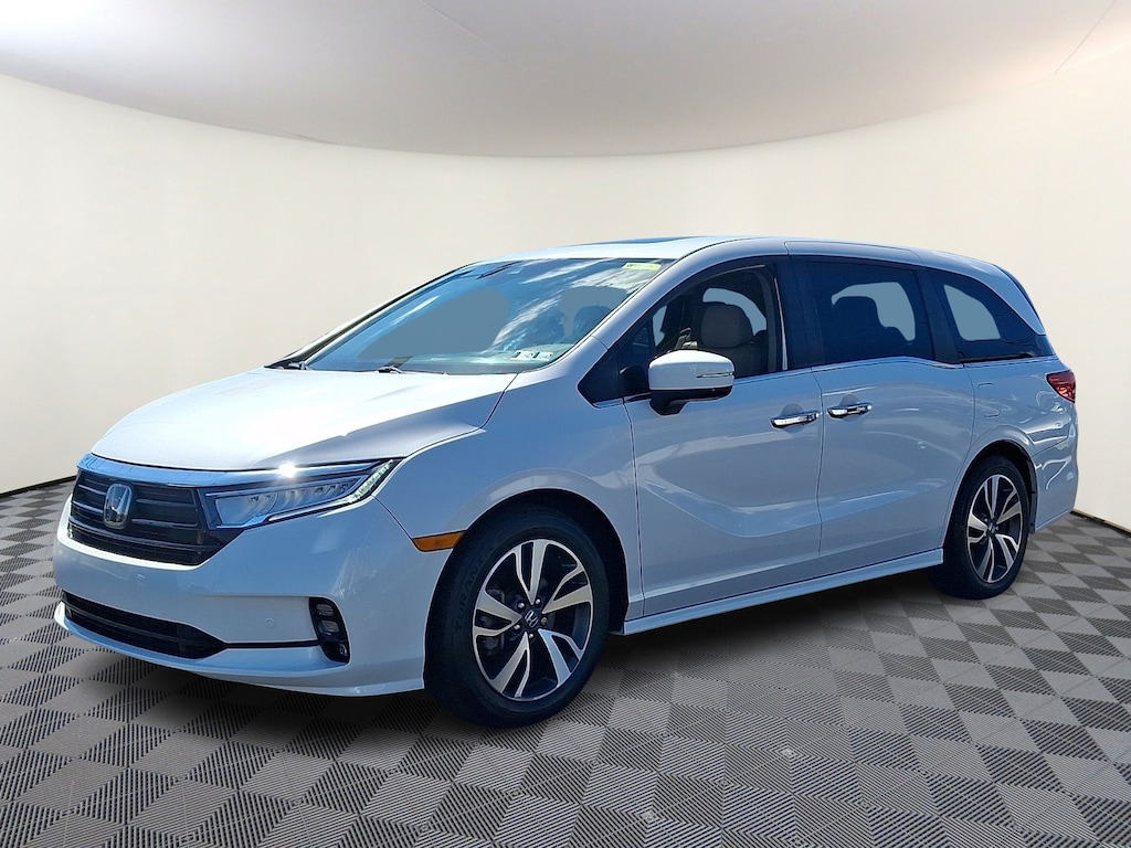 Certified 2023 Honda Odyssey Touring Passenger Van