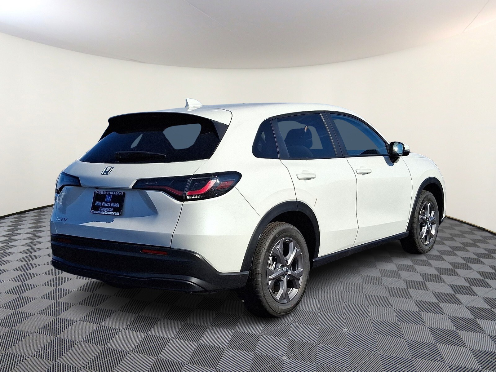 2026 Honda HR-V LX photo 4