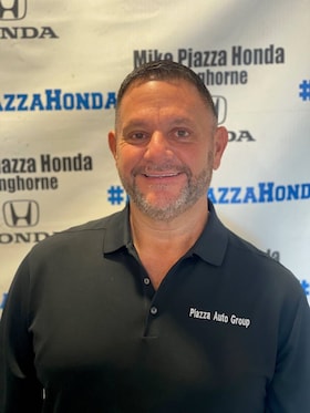 Staff member Michael Iaconi from ID_bf0d9fb319e2