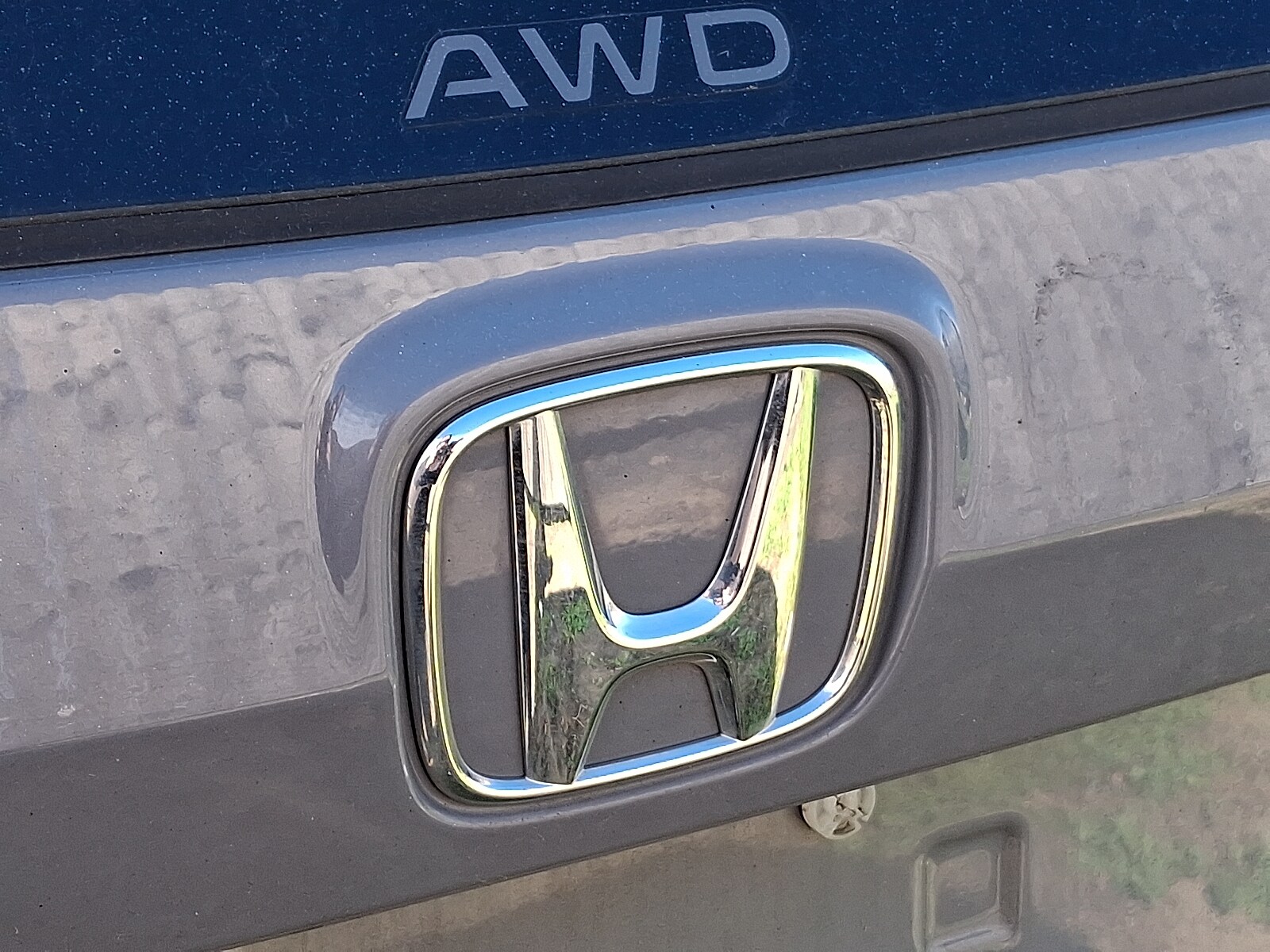 2023 Honda CR-V Hybrid Sport Touring photo 4