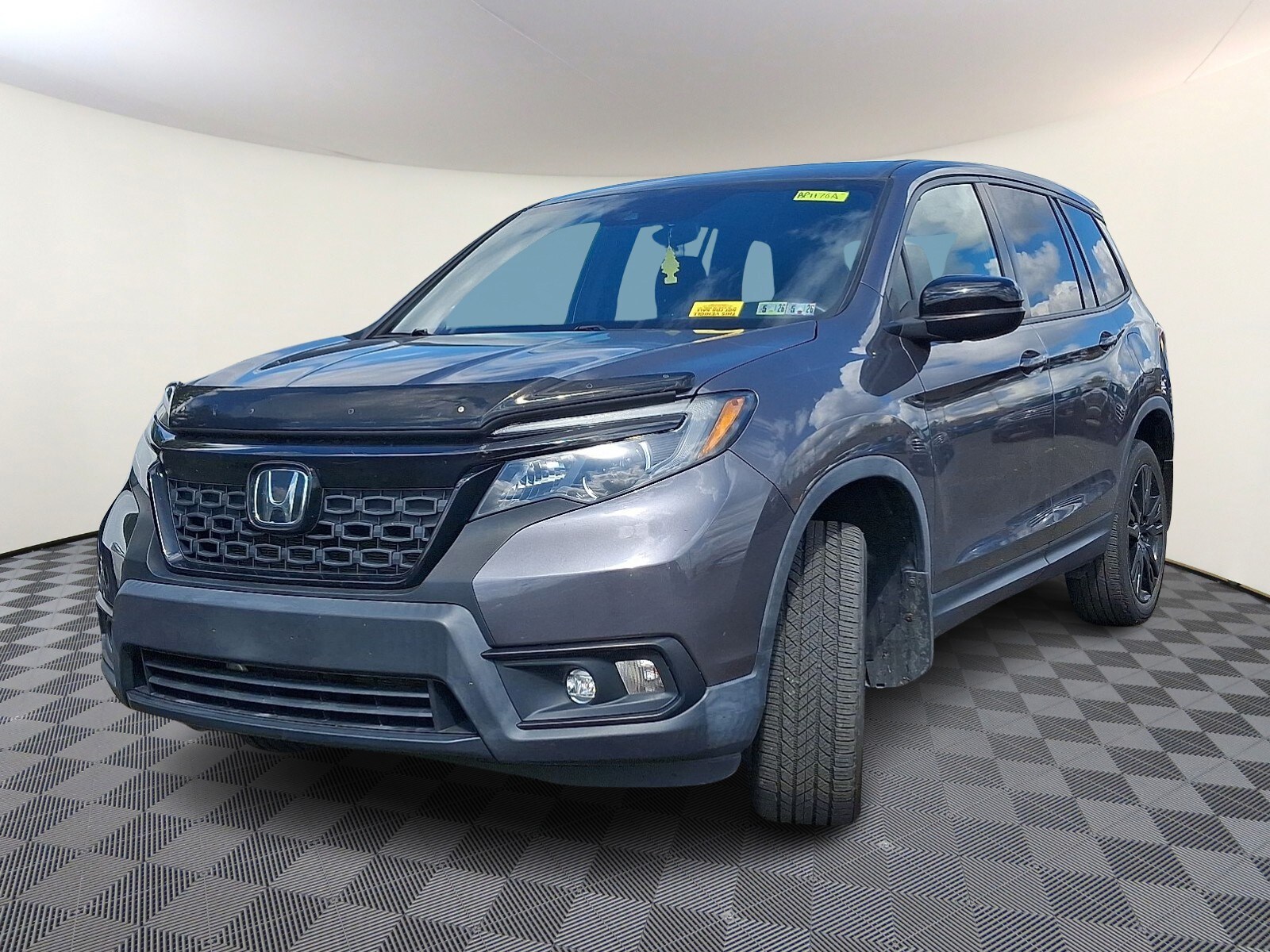 2021 Honda Passport Sport photo 2