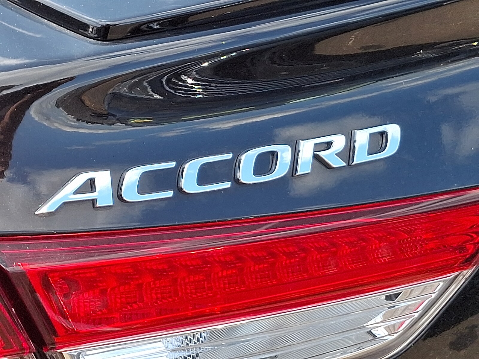 2022 Honda Accord Sport SE photo 4