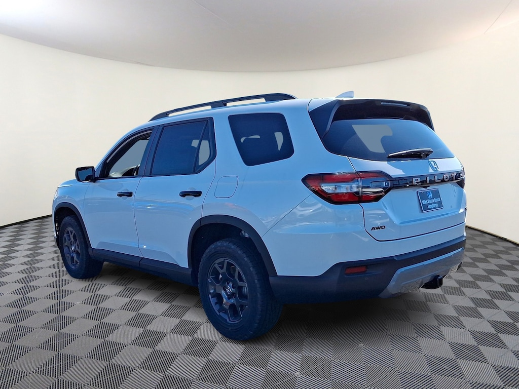 New 2026 Honda Pilot TrailSport SUV
