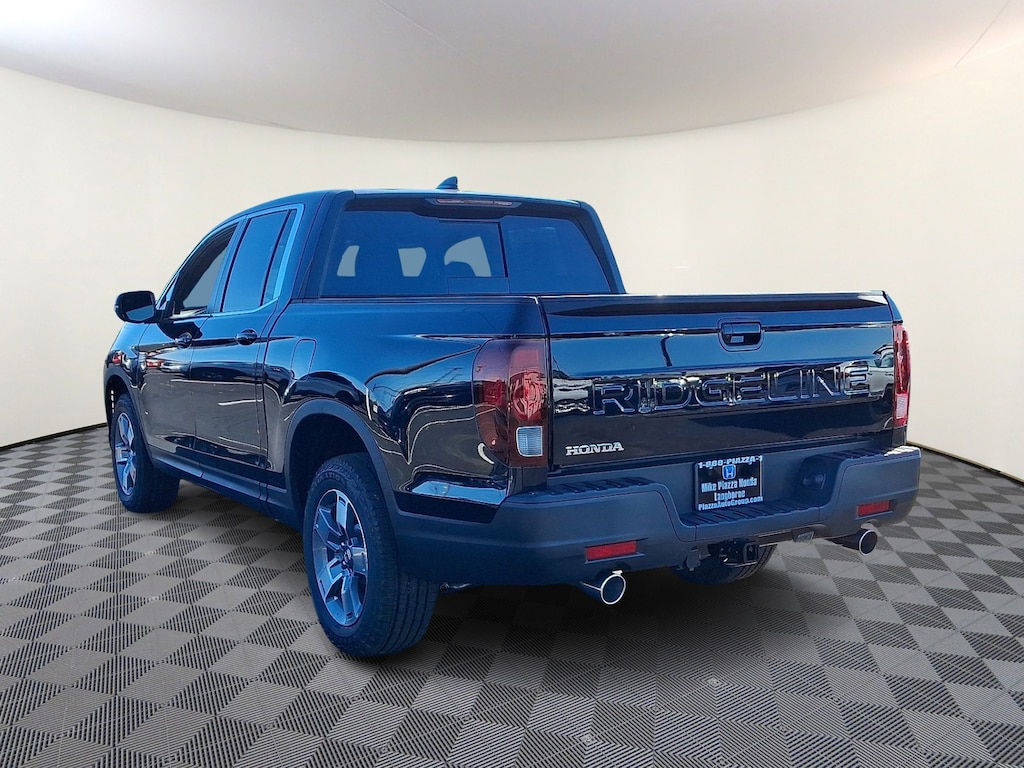 New 2025 Honda Ridgeline RTL Truck Crew Cab