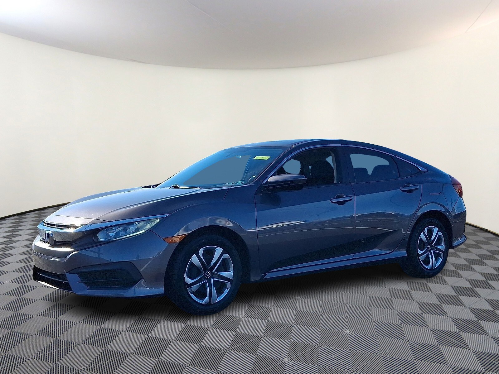 2018 Honda Civic LX photo 3