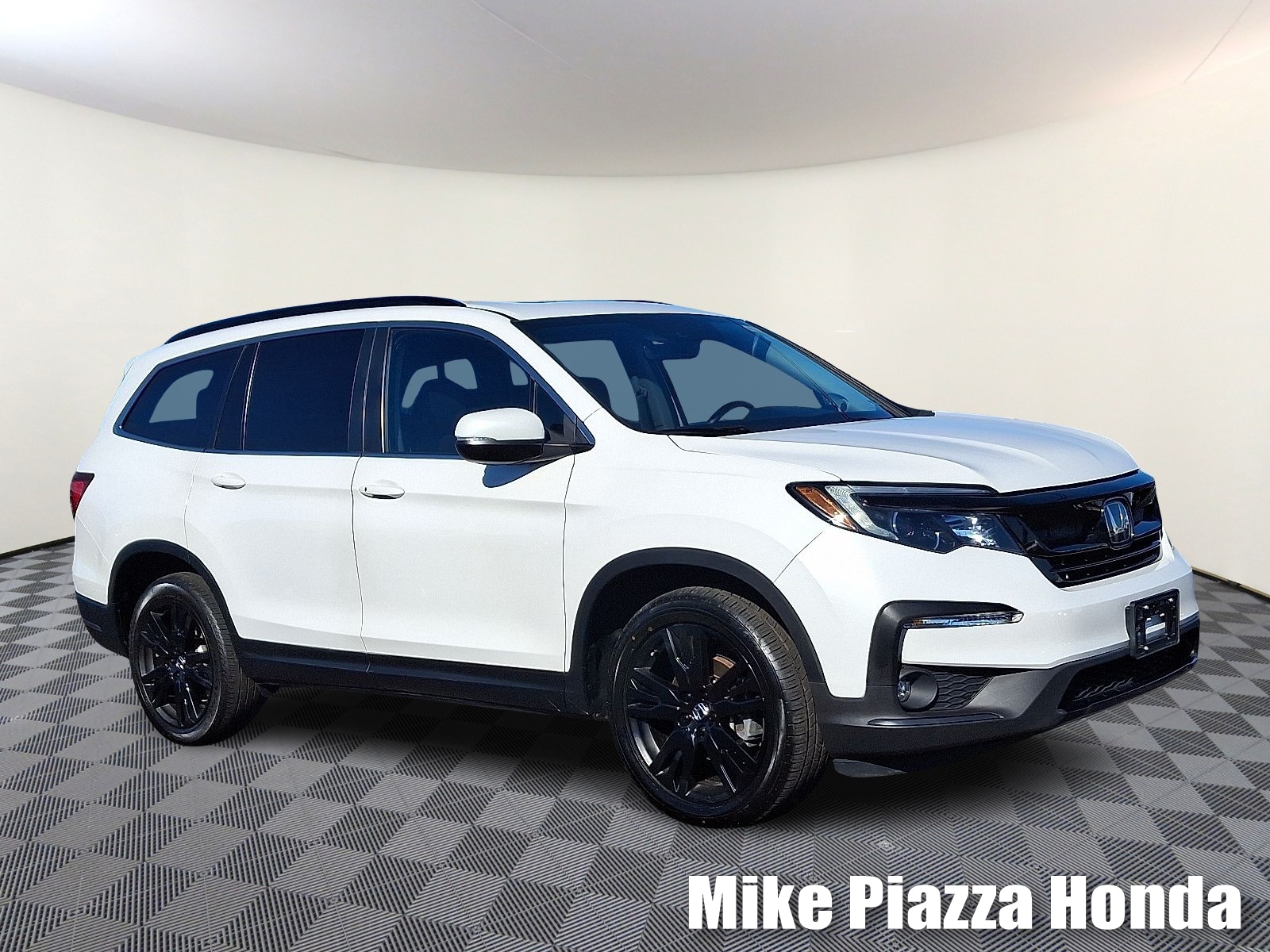 2022 Honda Pilot SE's photo