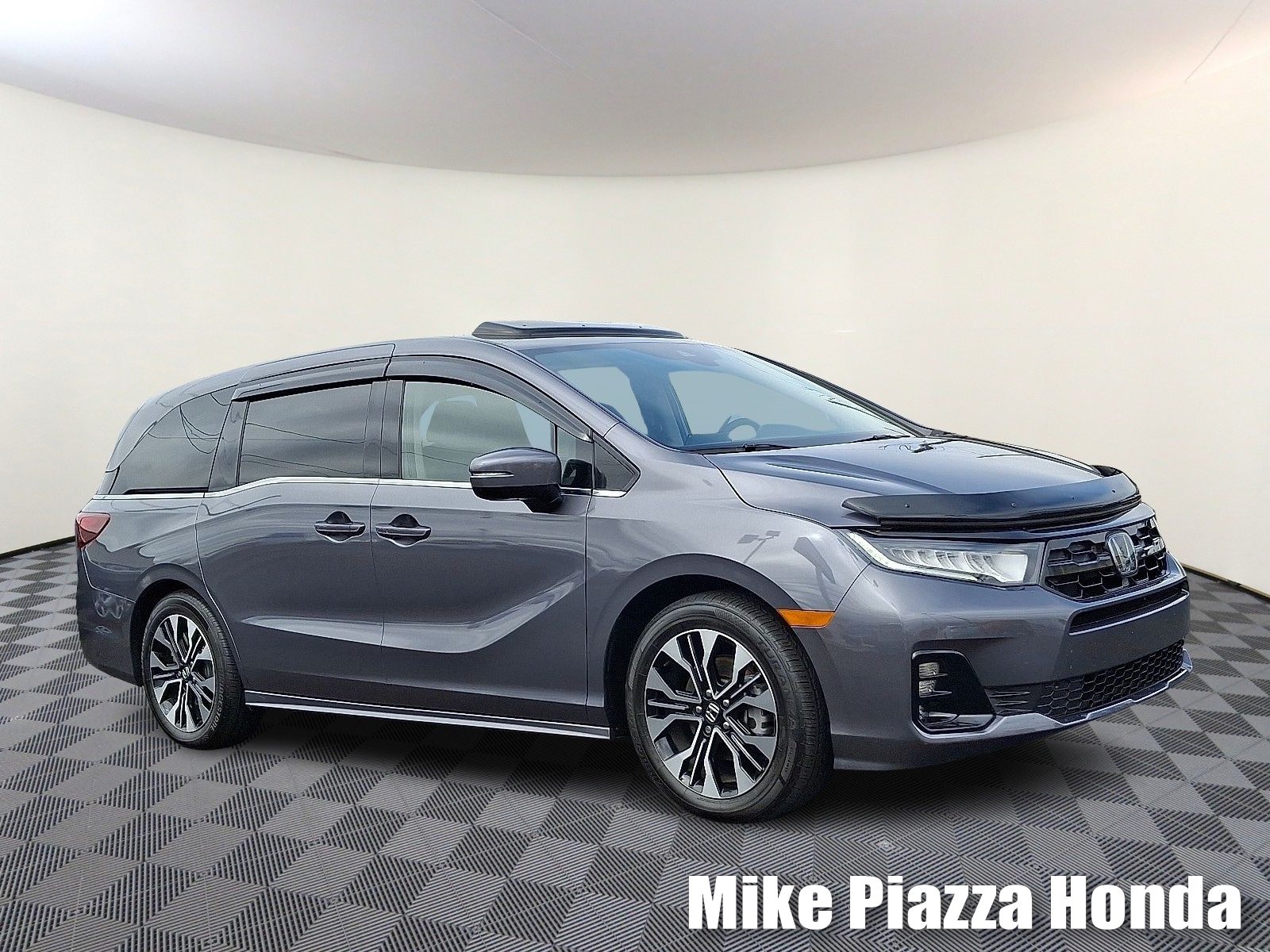 2025 Honda Odyssey Elite's photo