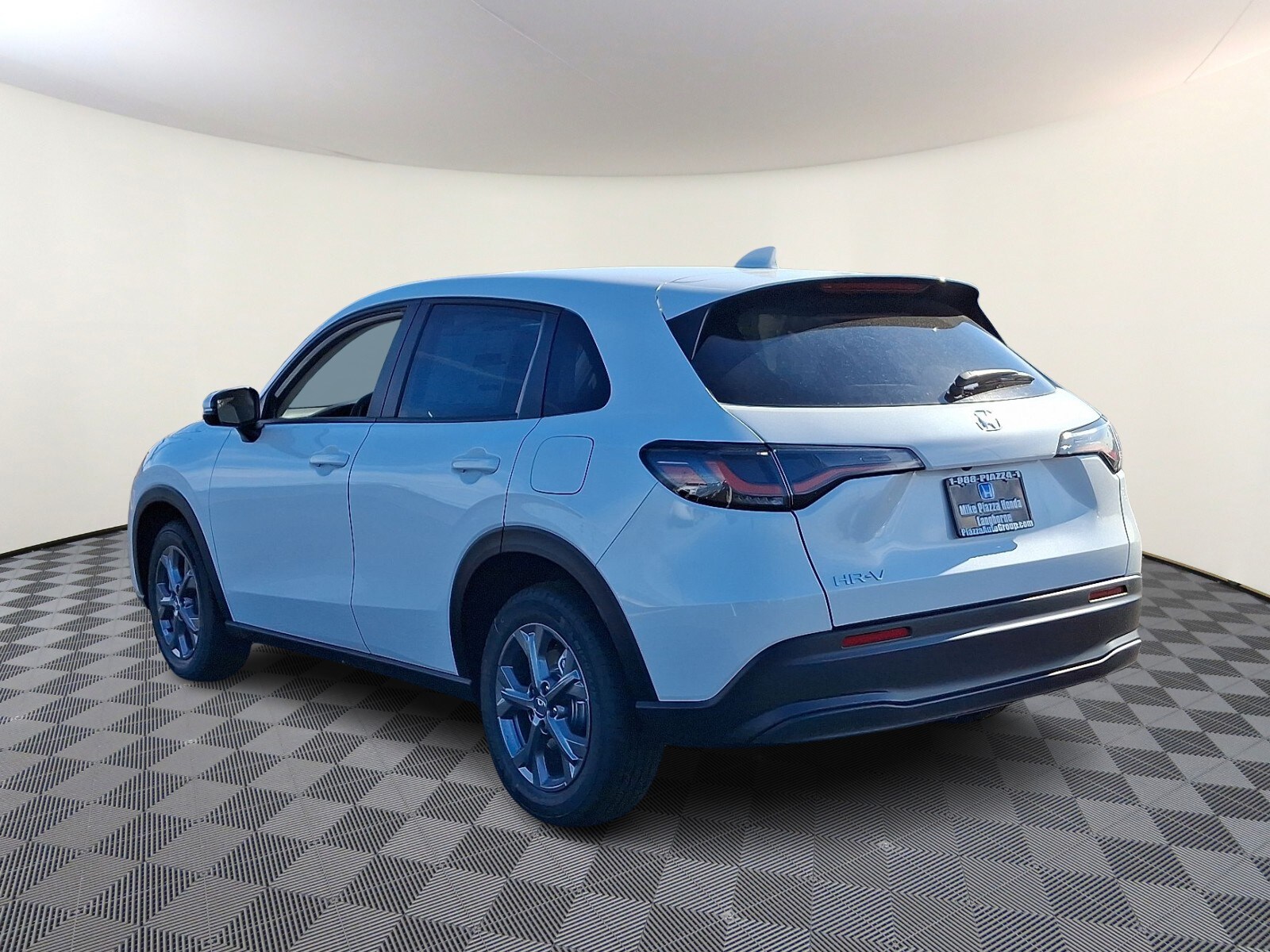 2026 Honda HR-V LX photo 3