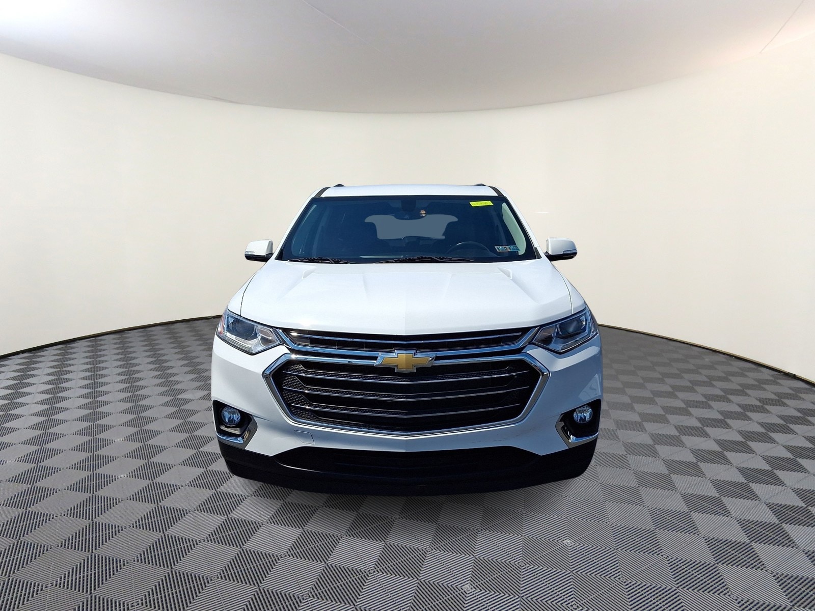Used 2020 Chevrolet Traverse 1LT with VIN 1GNERGKW3LJ211172 for sale in Levittown, PA