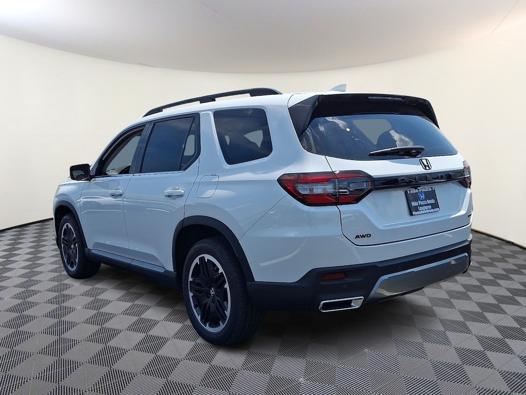 New 2026 Honda Pilot Touring SUV