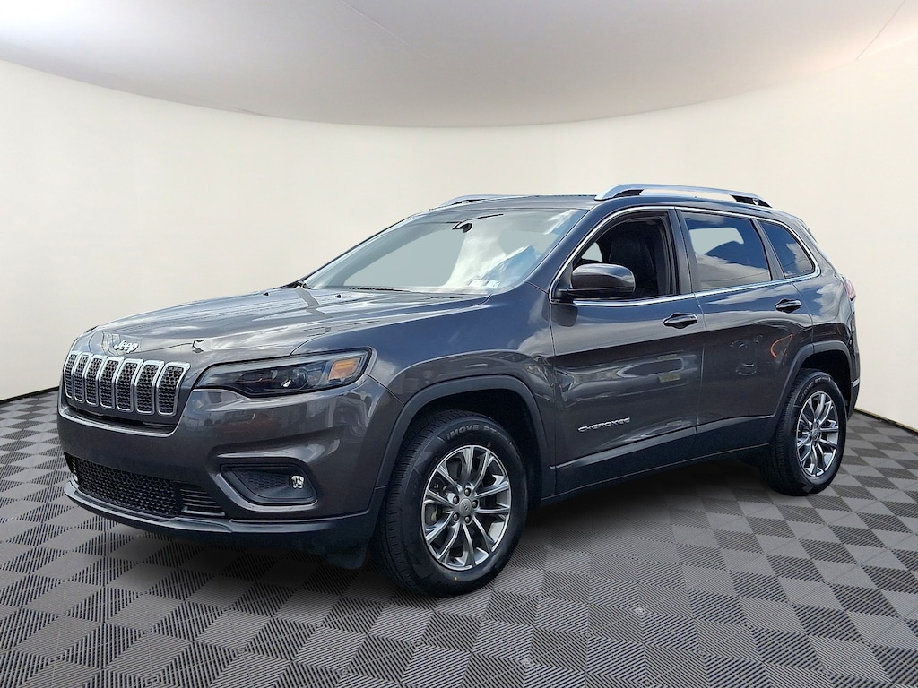 Used 2019 Jeep Cherokee Latitude Plus 4x4 Sport Utility