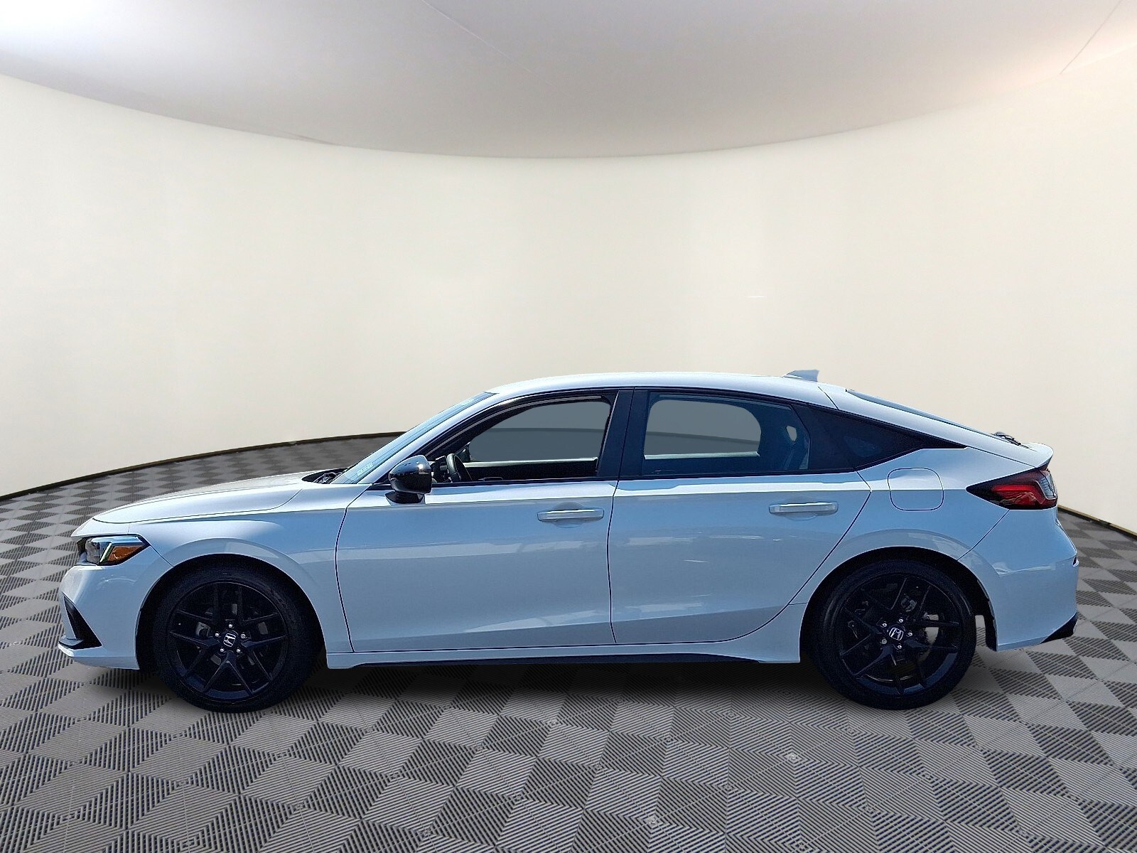2022 Honda Civic Sport Hatchback photo 4