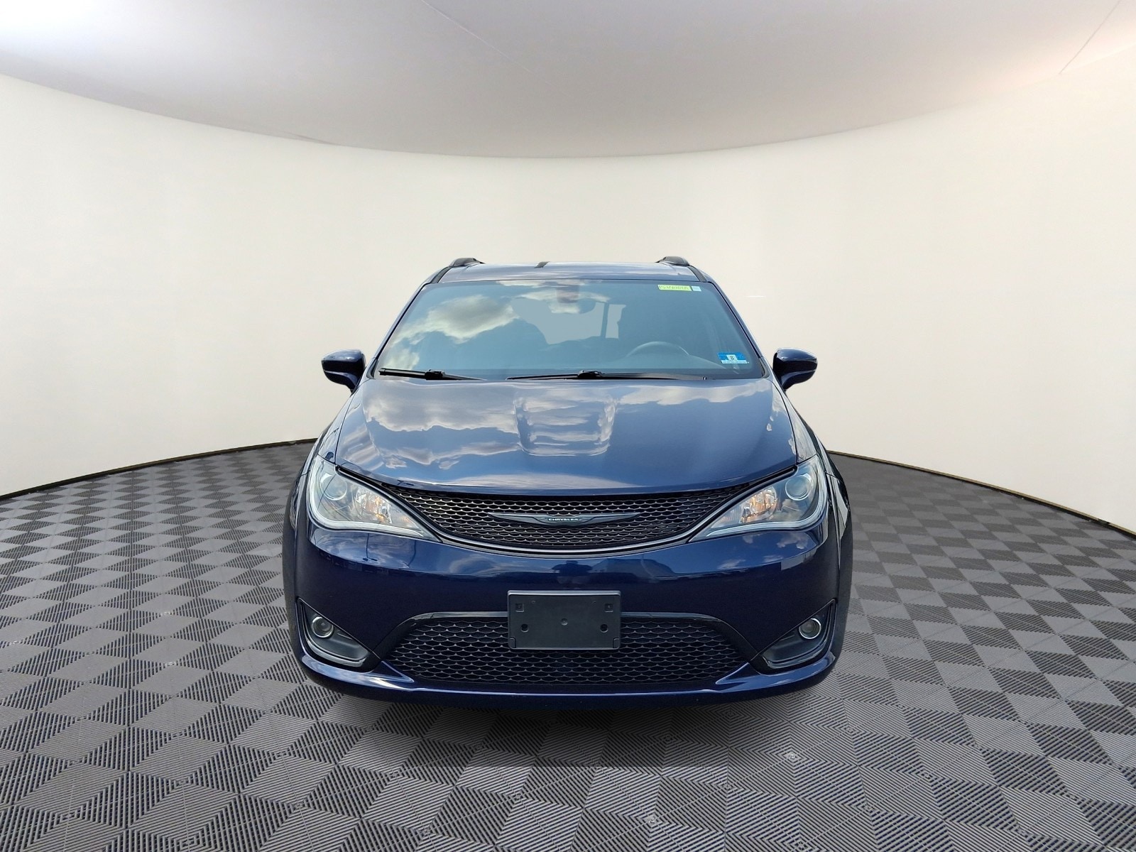 2C4RC1EG2LR209907