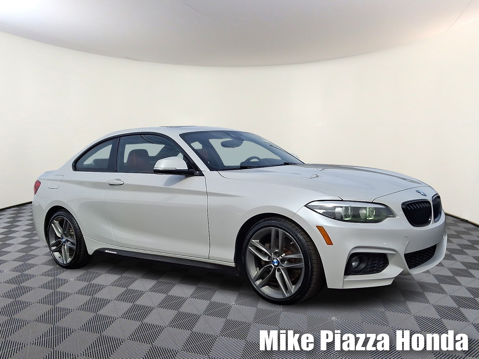 2018 BMW 2 Series 230i
