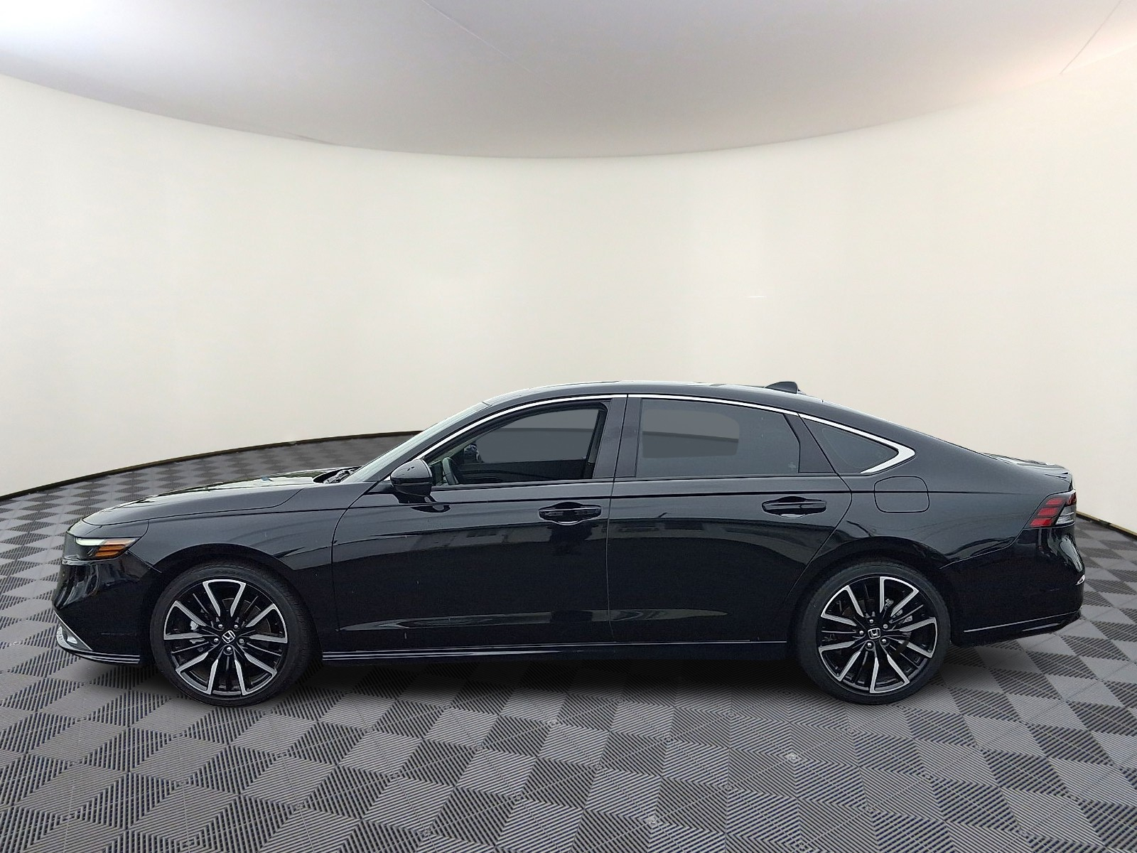 Certified 2026 Honda Accord Hybrid Touring Sedan