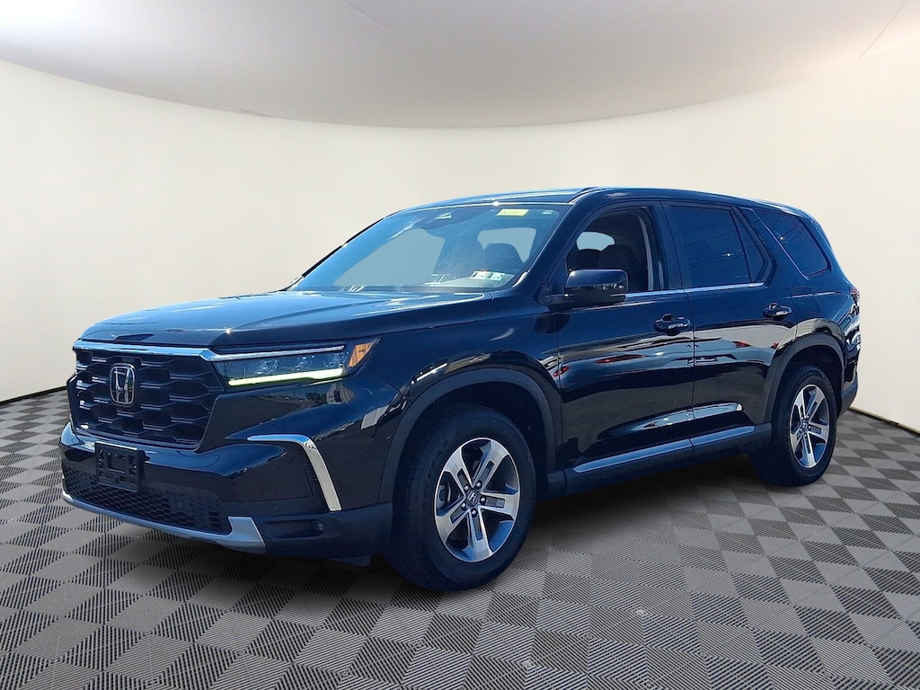Certified 2024 Honda Pilot EX-L 7 Passenger Sport Utility