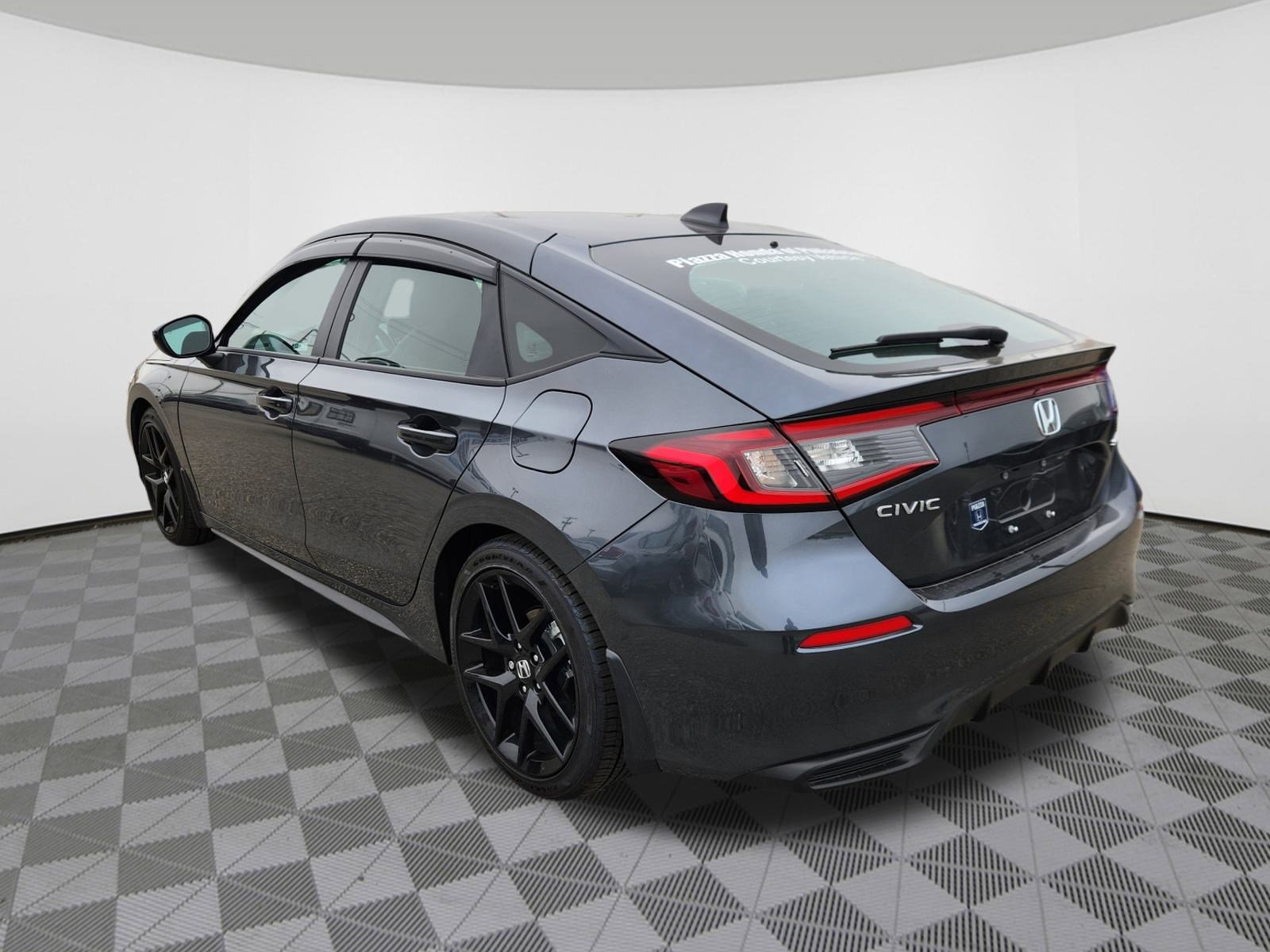 2025 Honda Civic Sport Hatchback photo 3