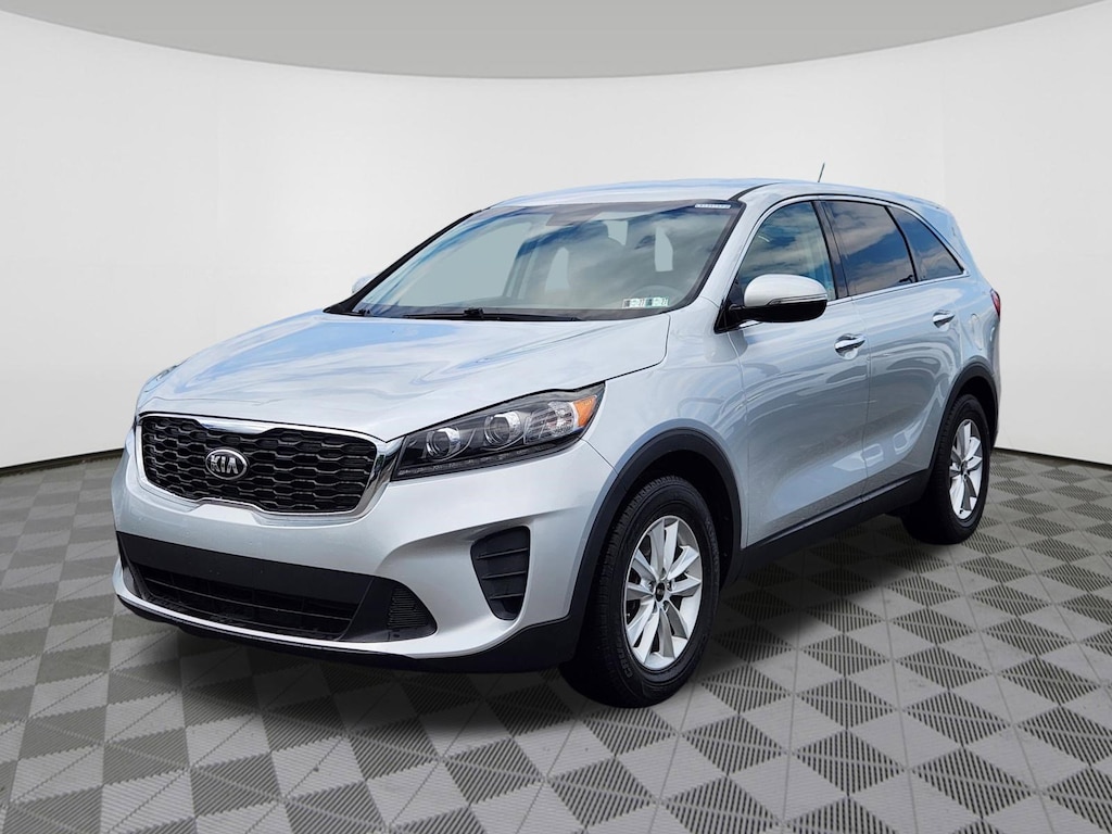 Used 2019 Kia Sorento LX V6 SUV