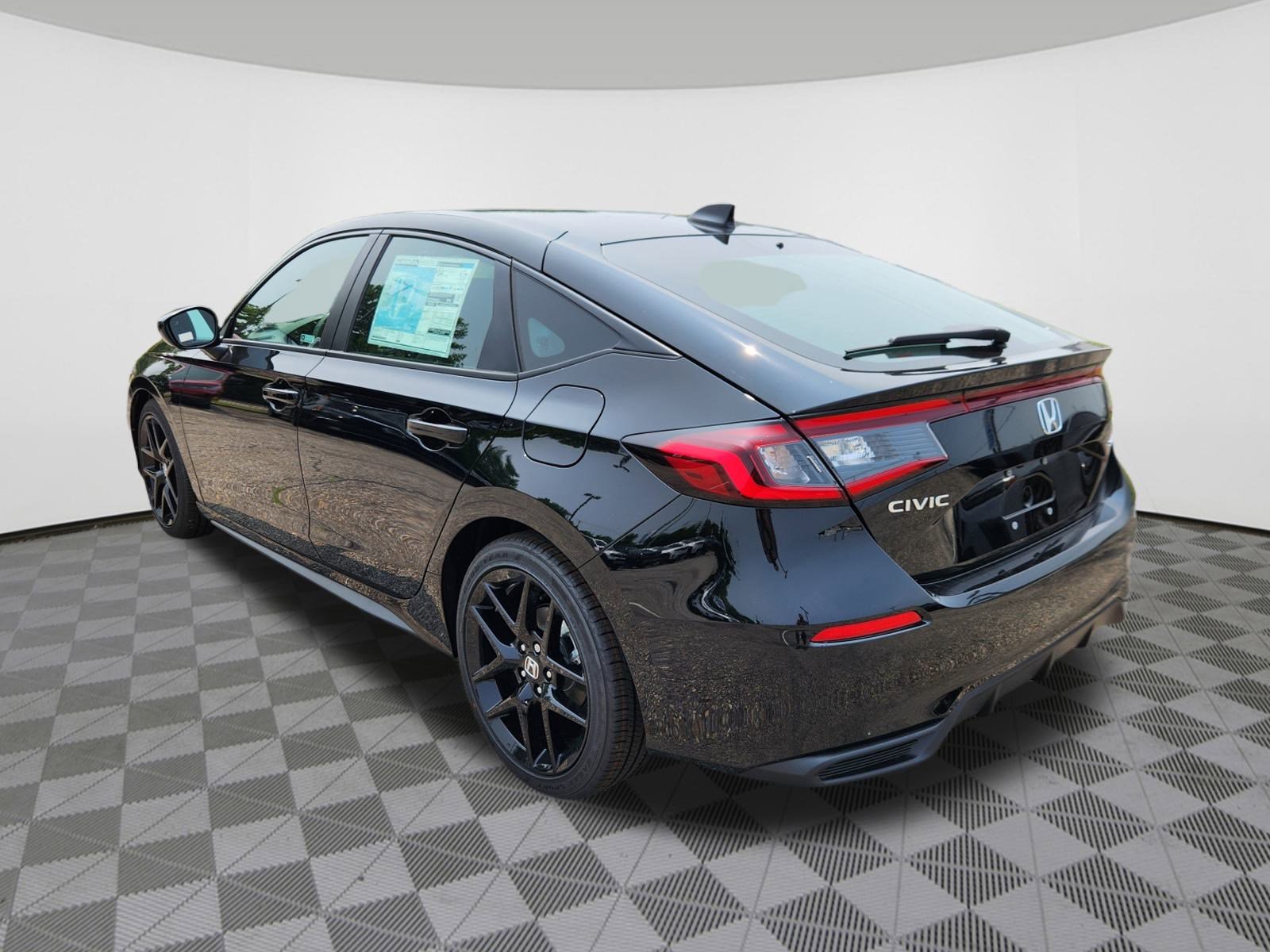 2025 Honda Civic Hatchback Sport photo 2