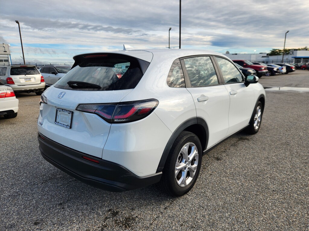 Certified 2024 Honda HR-V LX SUV