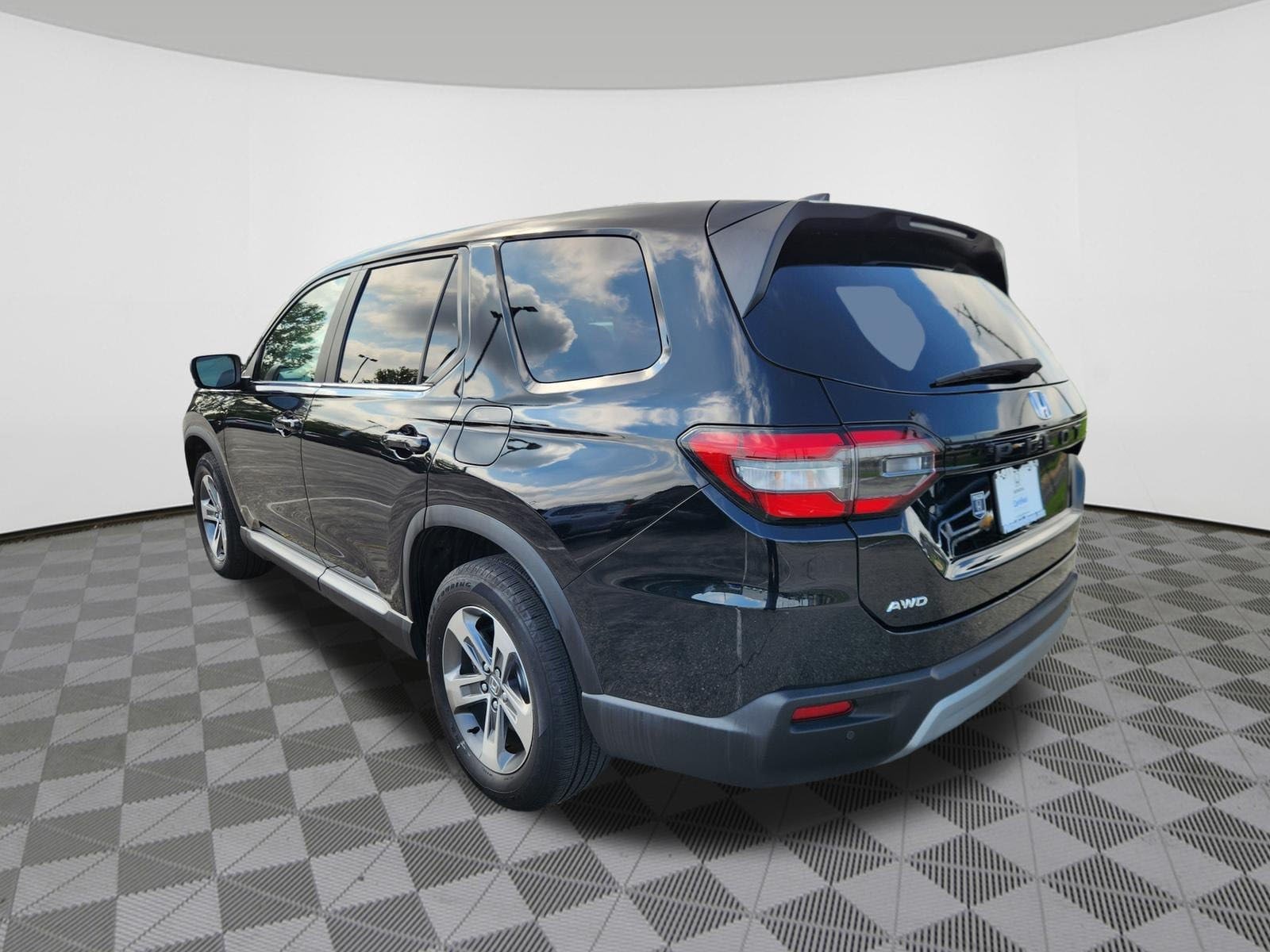 2023 Honda Pilot EX-L - Photo 3