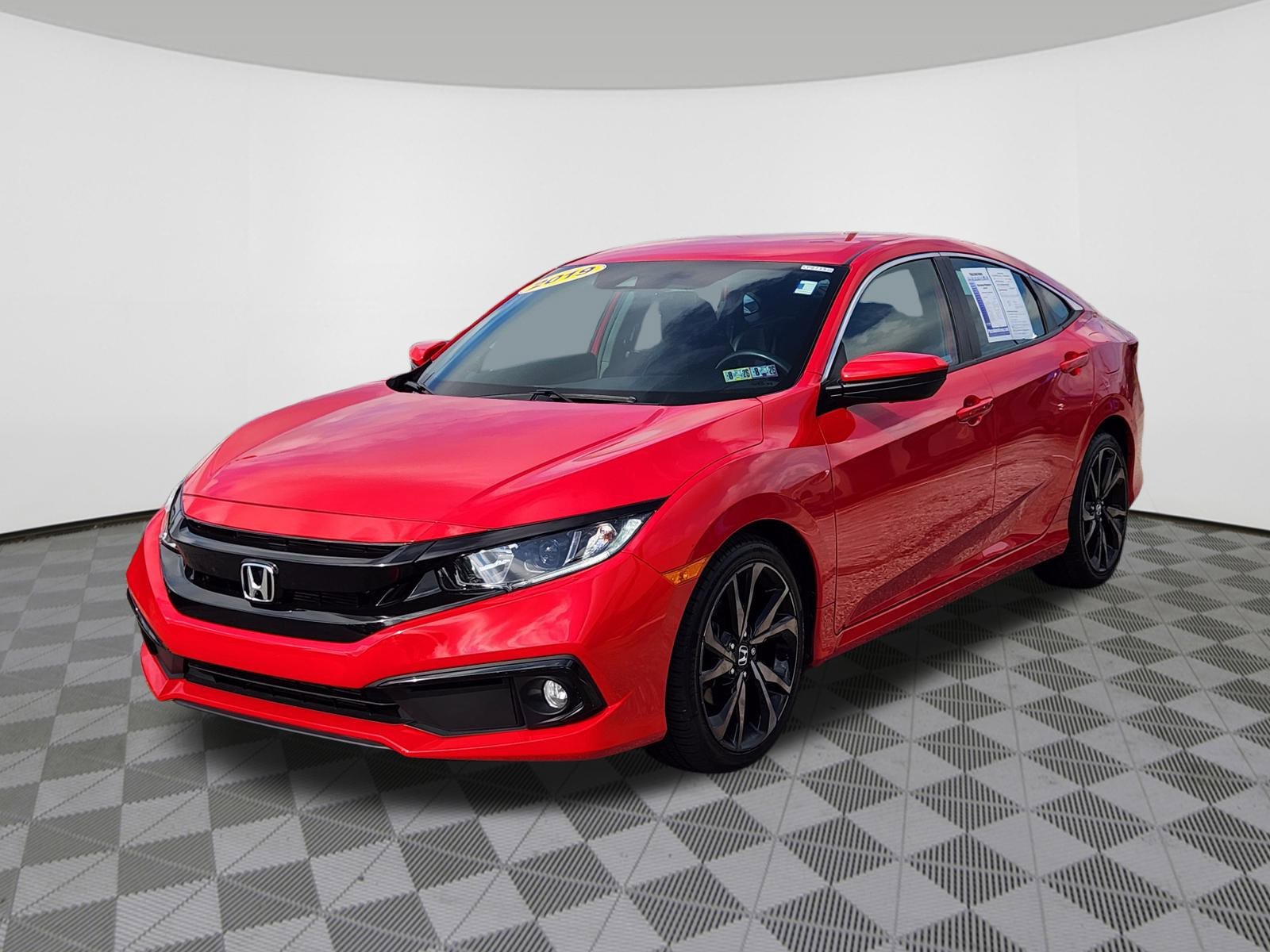 2019 Honda Civic Sport photo 2