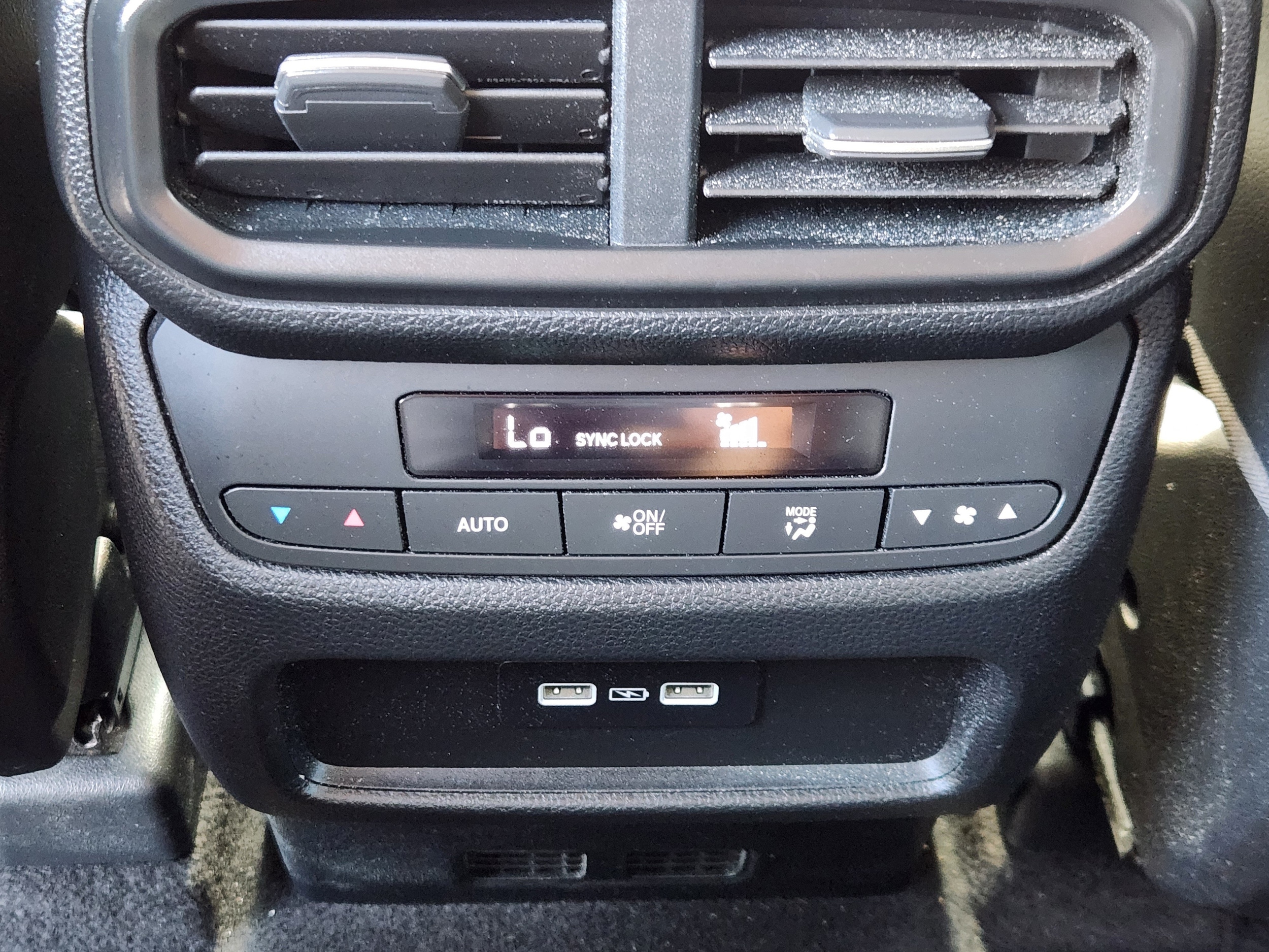 2023 Honda Pilot EX-L - Photo 22