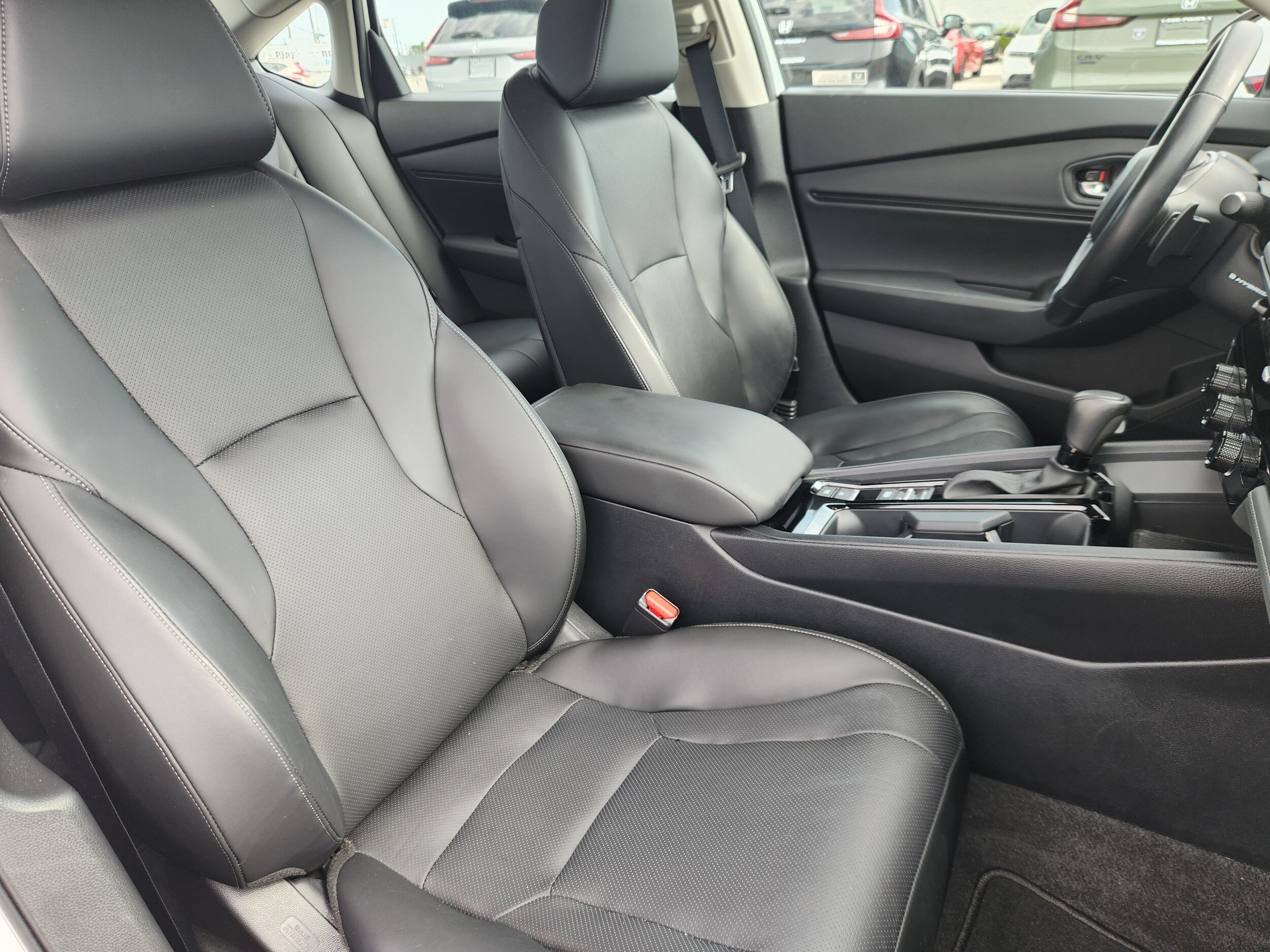 2024 Honda Accord Hybrid EX-L - Photo 14