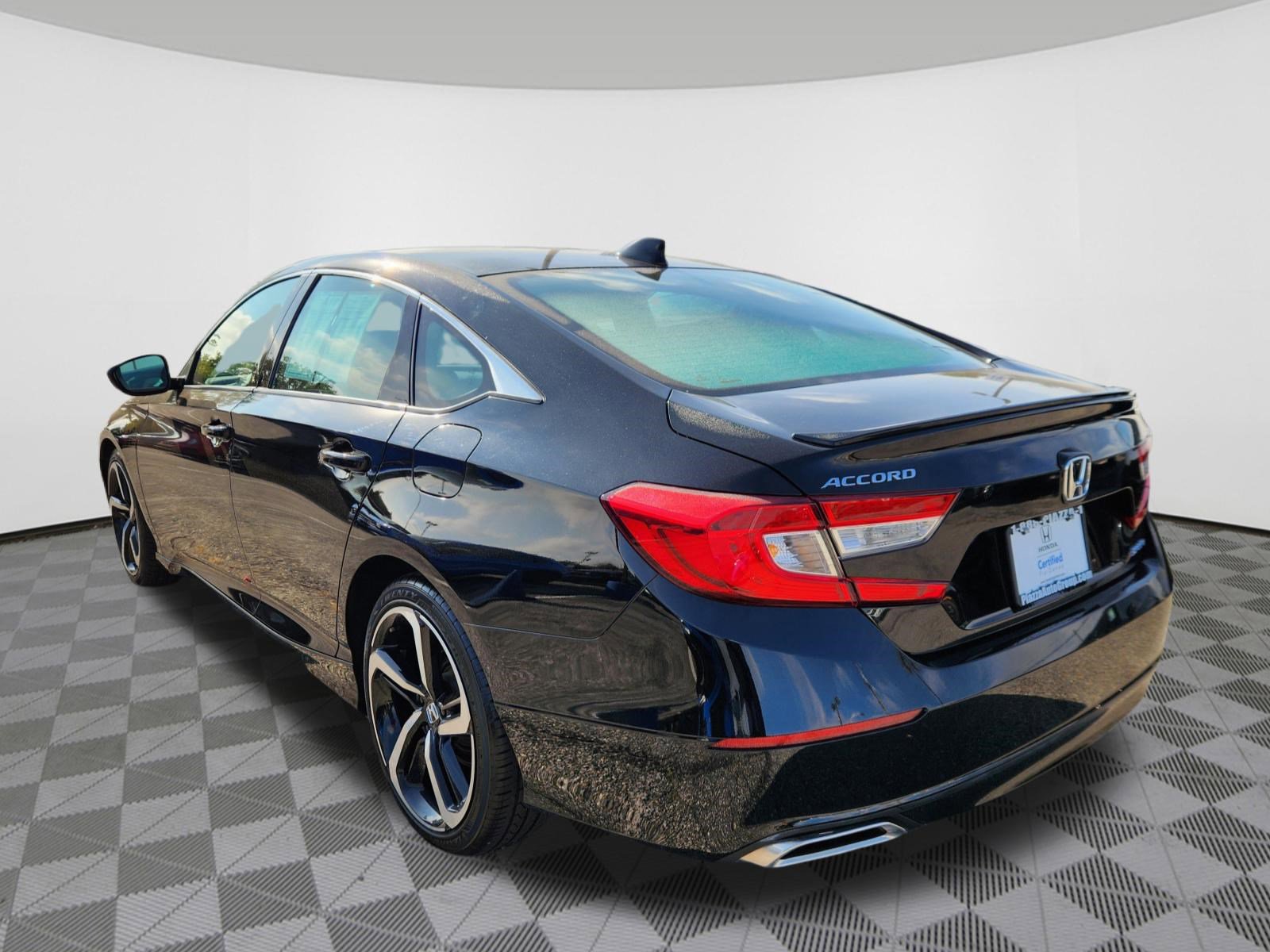 2021 Honda Accord Sport photo 3