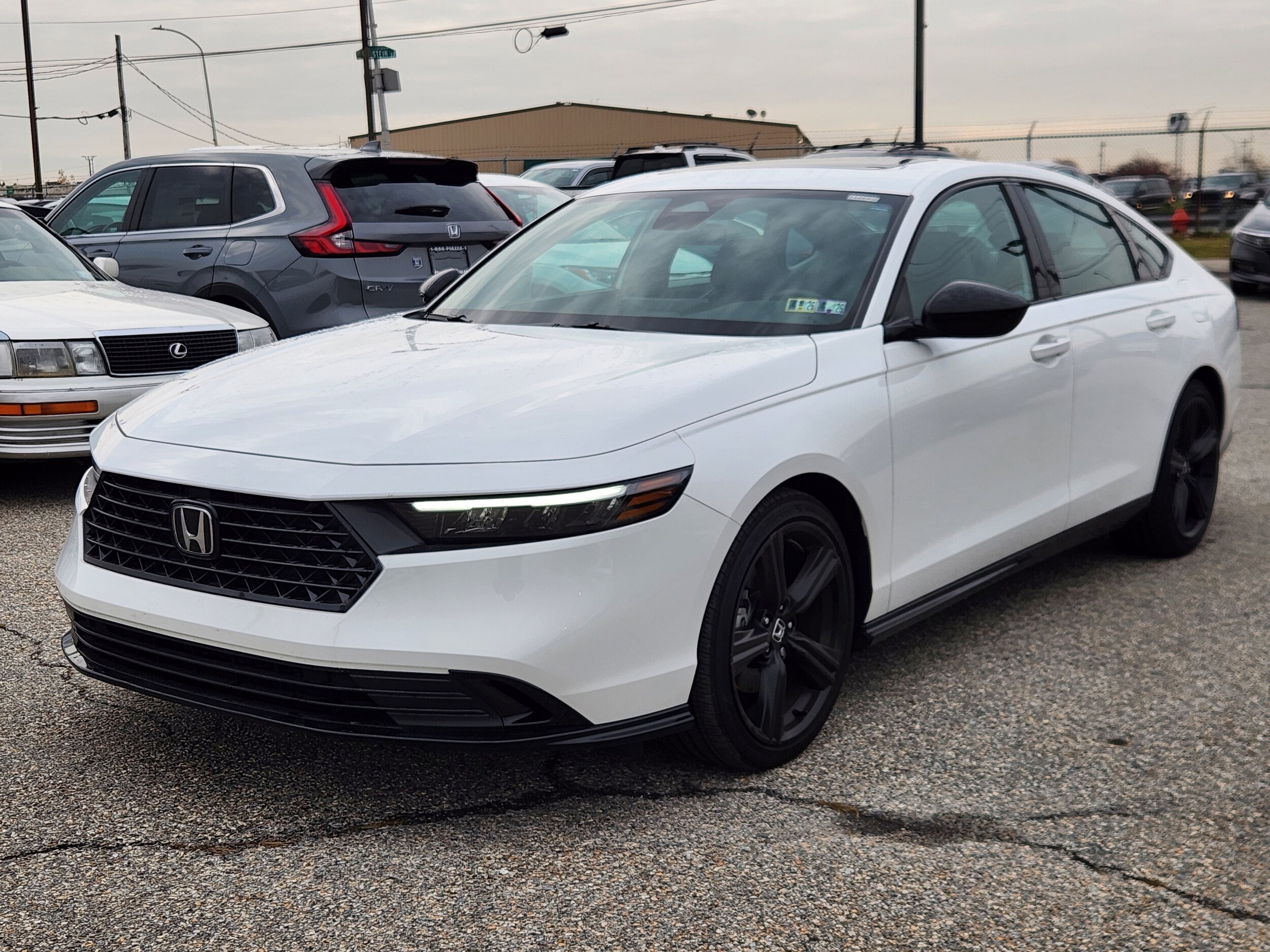 2025 Honda Accord Hybrid Sport-L photo 2