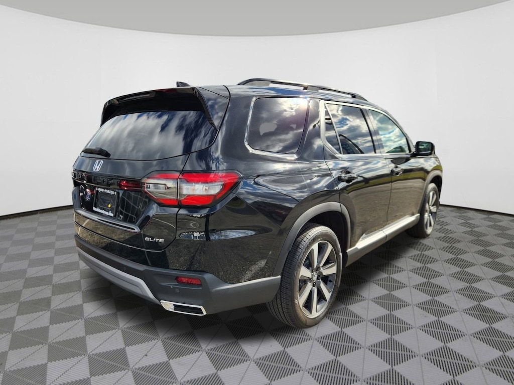 New 2025 Honda Pilot Elite SUV