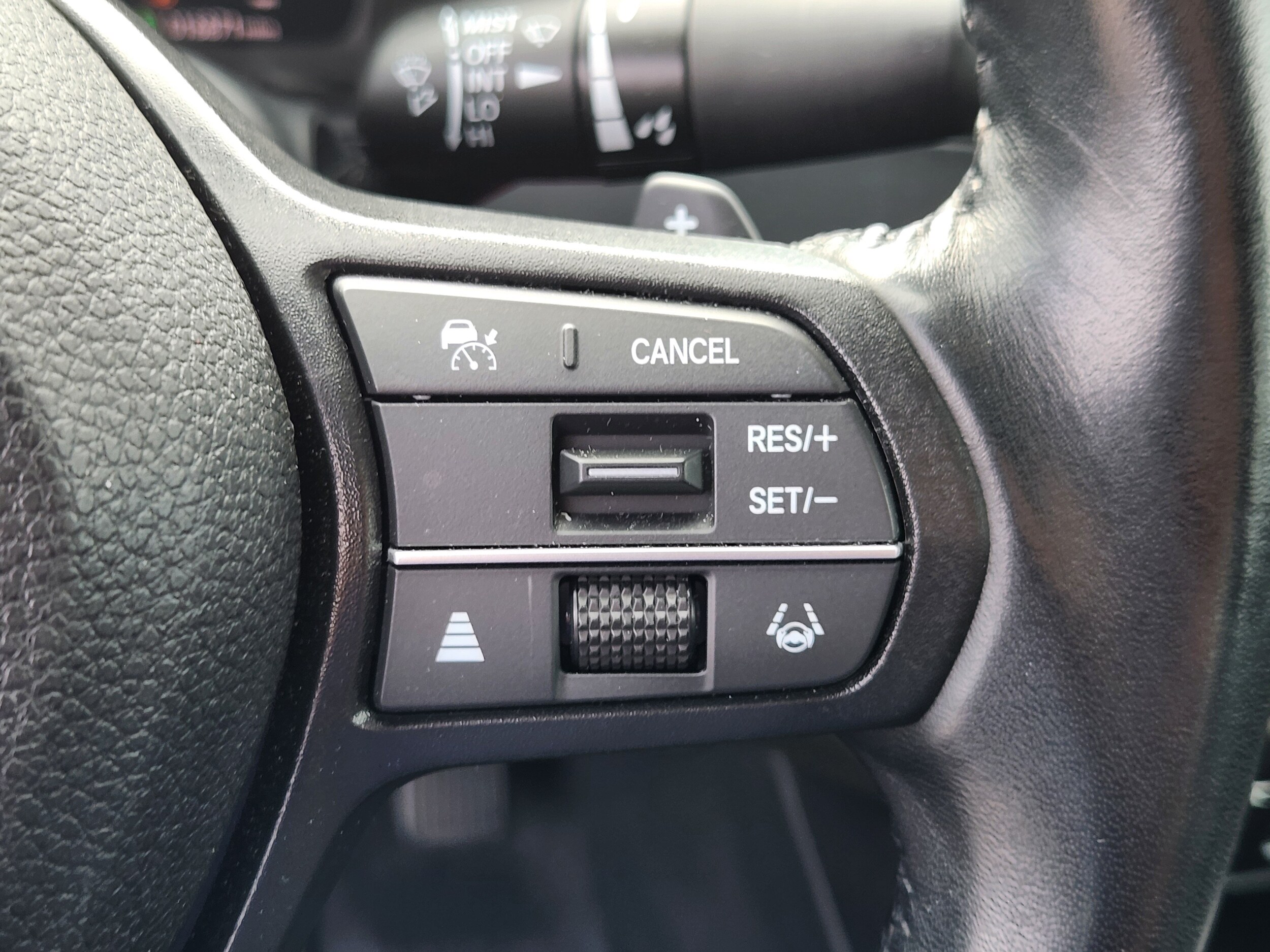 2024 Honda Accord Hybrid EX-L - Photo 24