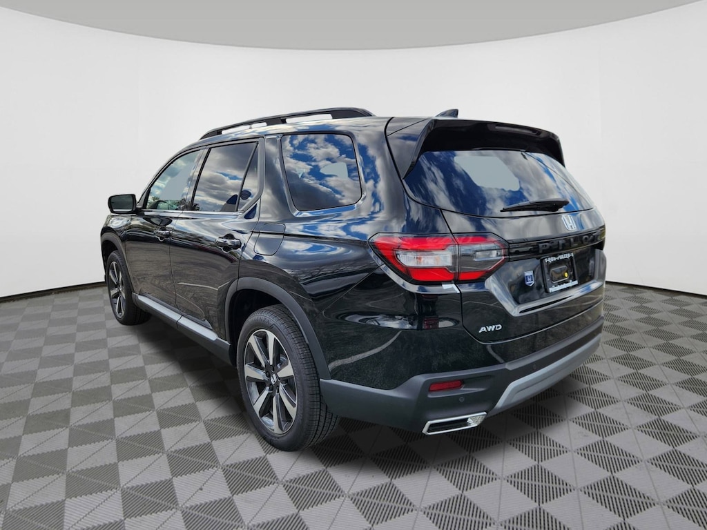 New 2025 Honda Pilot Elite SUV