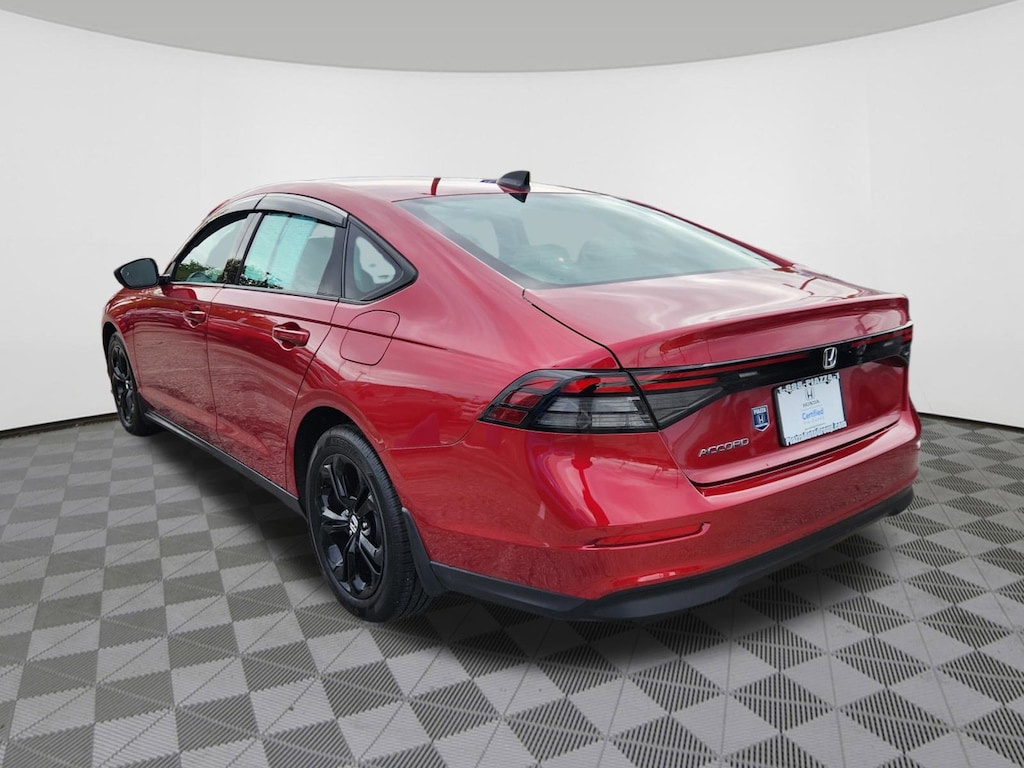 Used 2025 Honda Accord SE Sedan