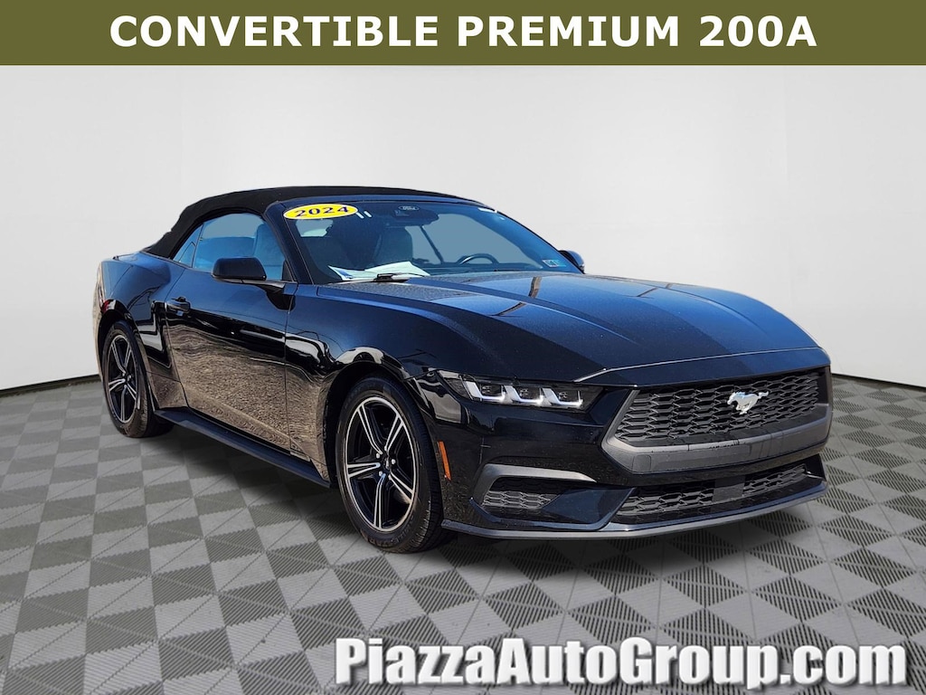 Used 2024 Ford Mustang I4CV Convertible