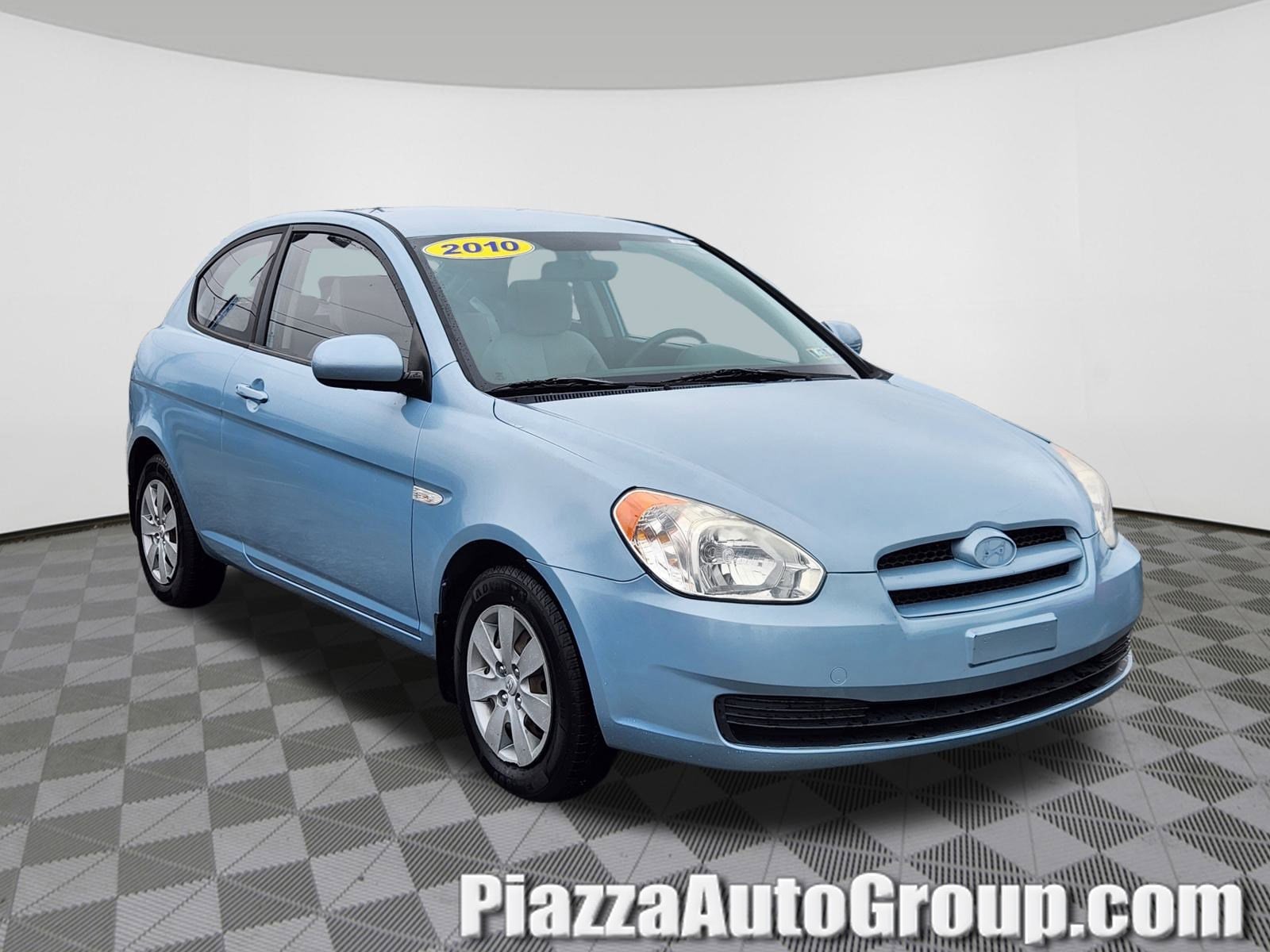 2010 Hyundai Accent Hatchback 