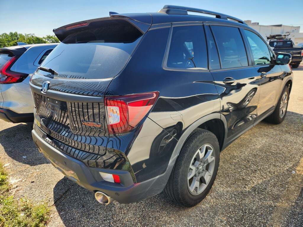 Used 2023 Honda Passport TrailSport SUV