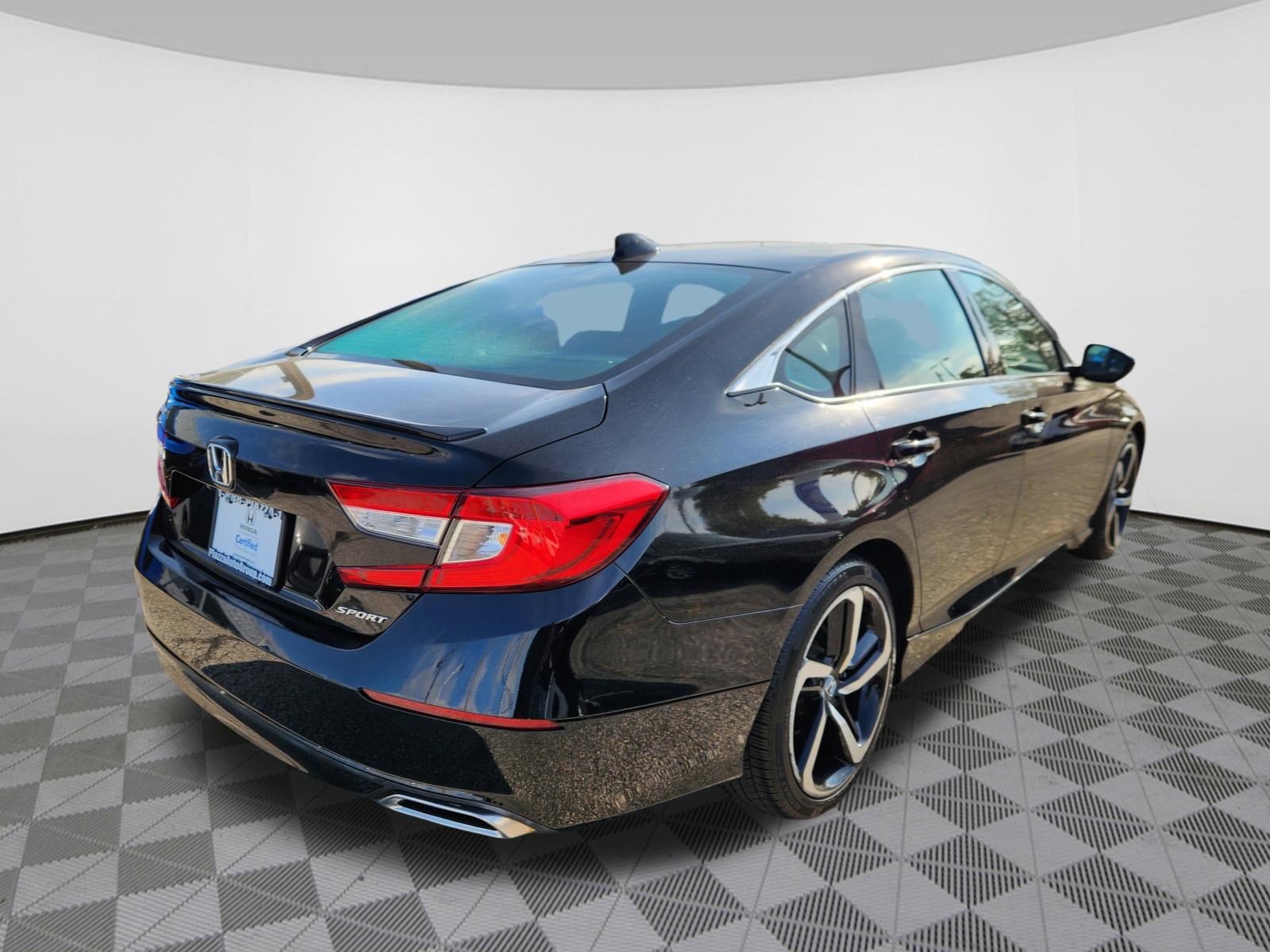 2021 Honda Accord Sport photo 4