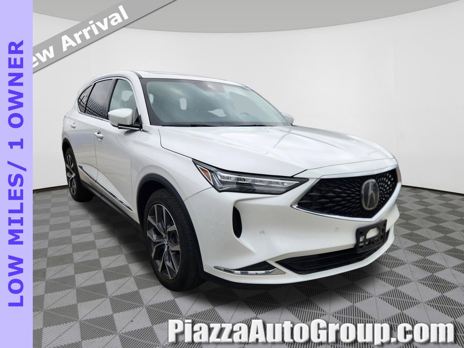 2023 Acura MDX SH-AWD w/Technology Package's photo