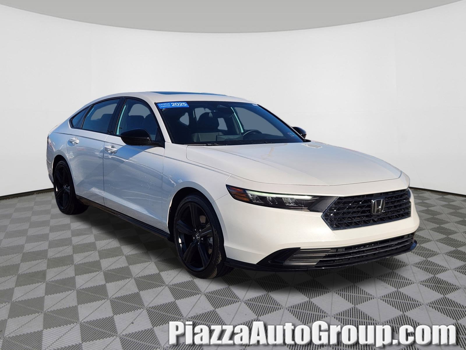 2025 Honda Accord Hybrid Sport-L's photo