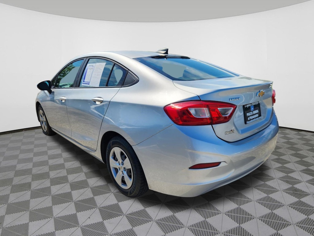Used 2017 Chevrolet Cruze LS Sedan