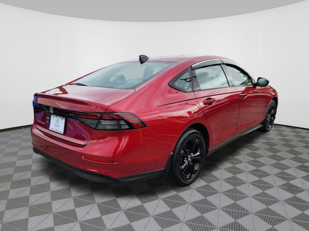 Used 2025 Honda Accord SE Sedan