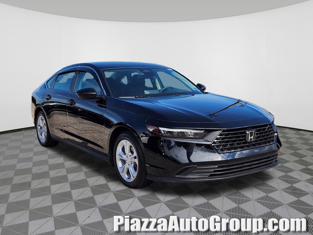 Certified 2025 Honda Accord LX Sedan