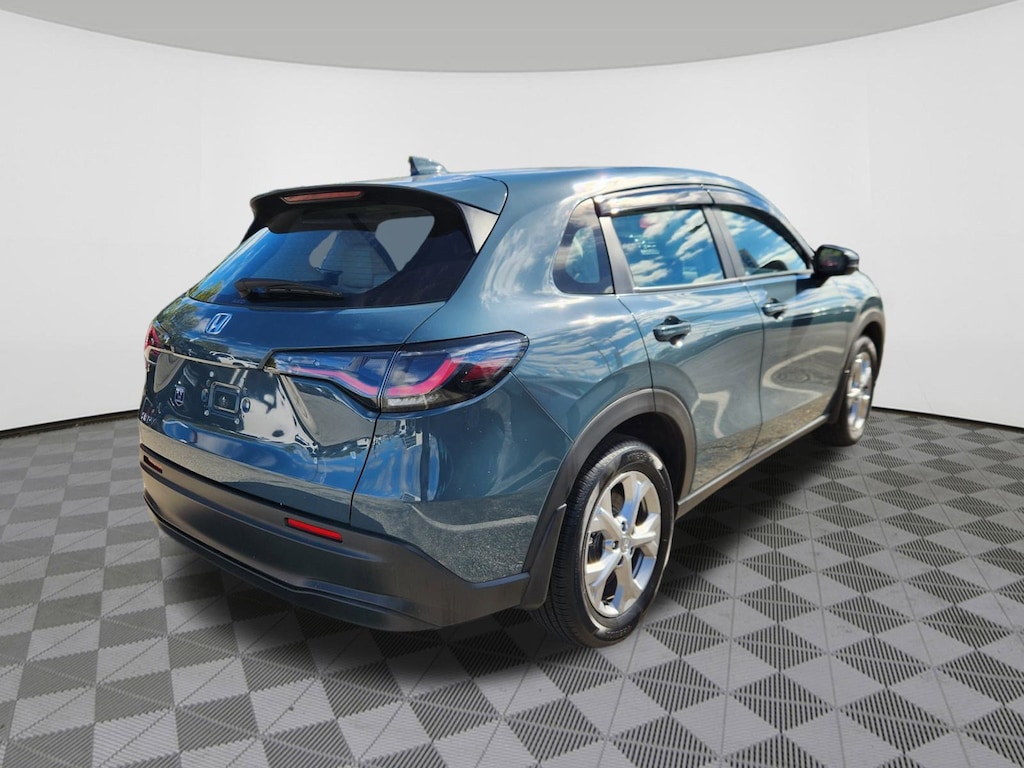 Certified 2025 Honda HR-V LX SUV