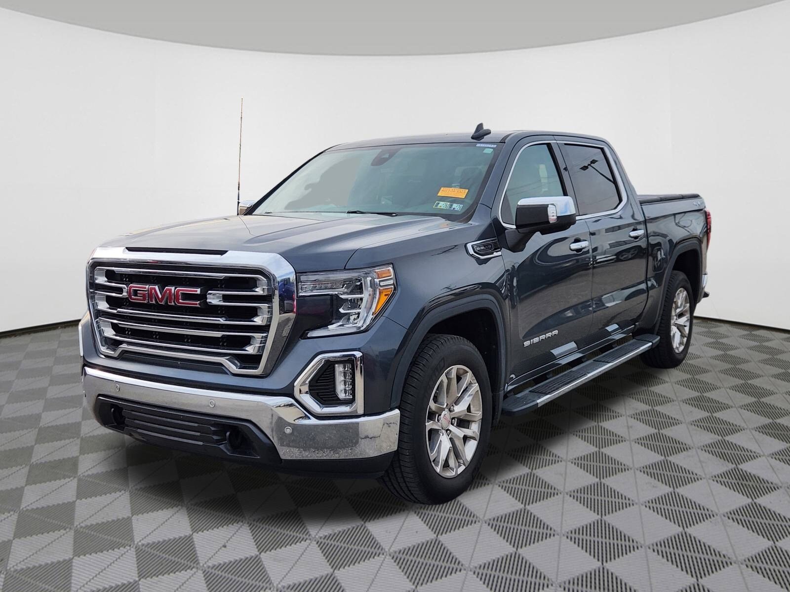 2019 Gmc Sierra 1500 SLT photo 2