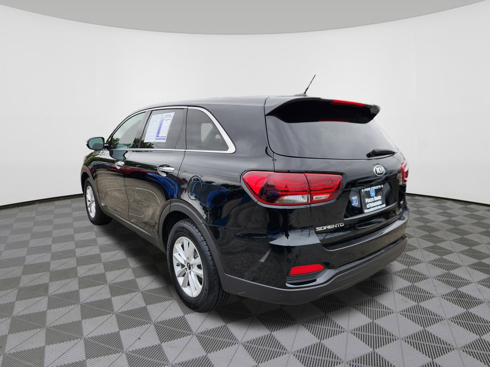 2019 Kia Sorento LX photo 3