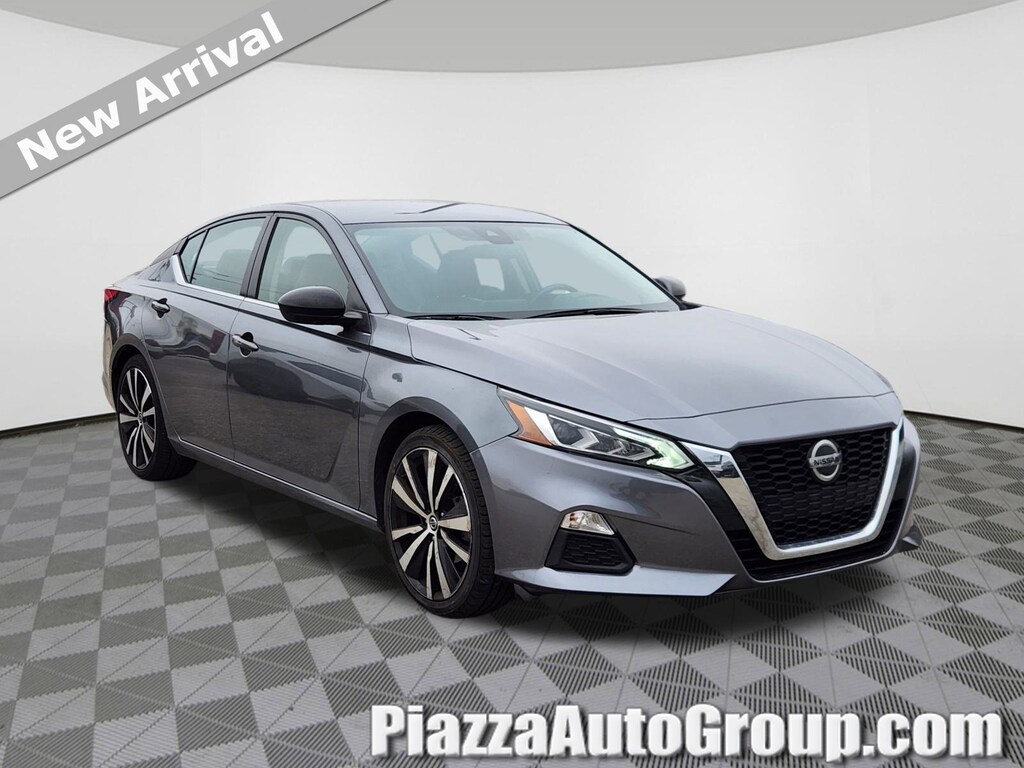 Used 2022 Nissan Altima 2.5 SR Sedan