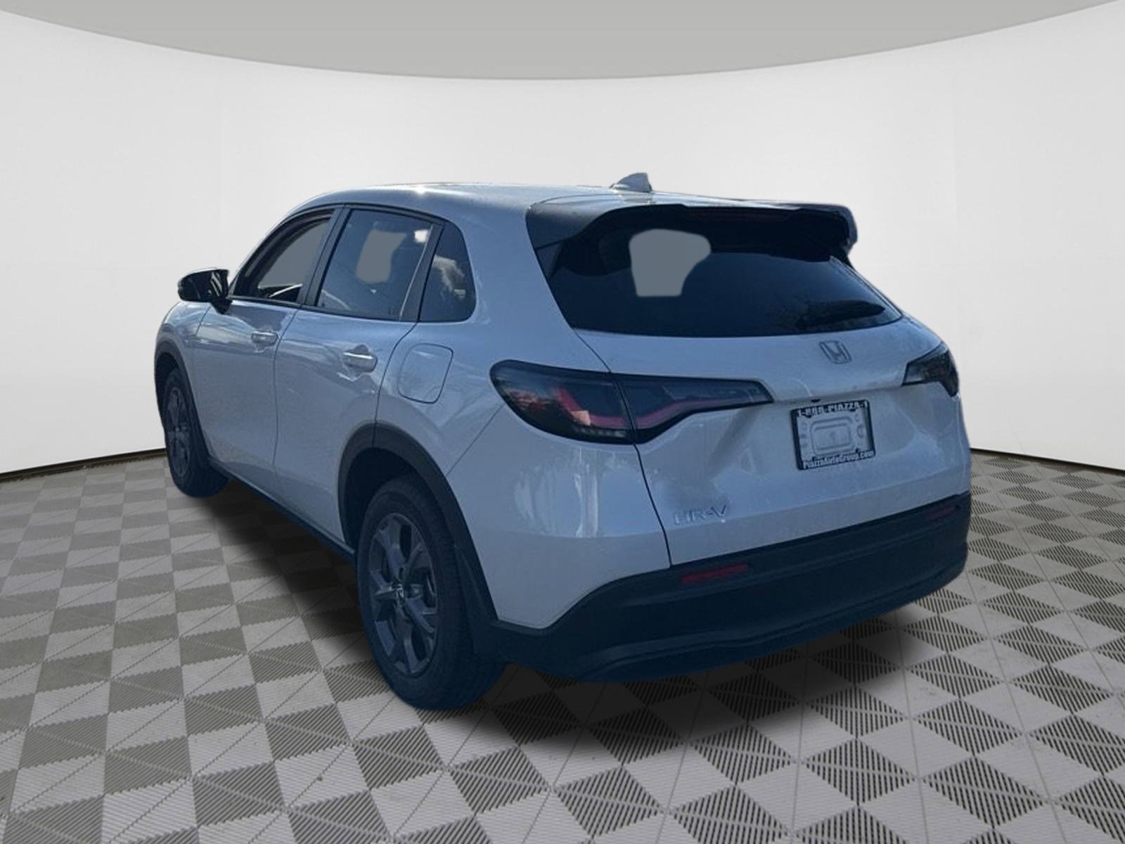 2026 Honda HR-V LX photo 3