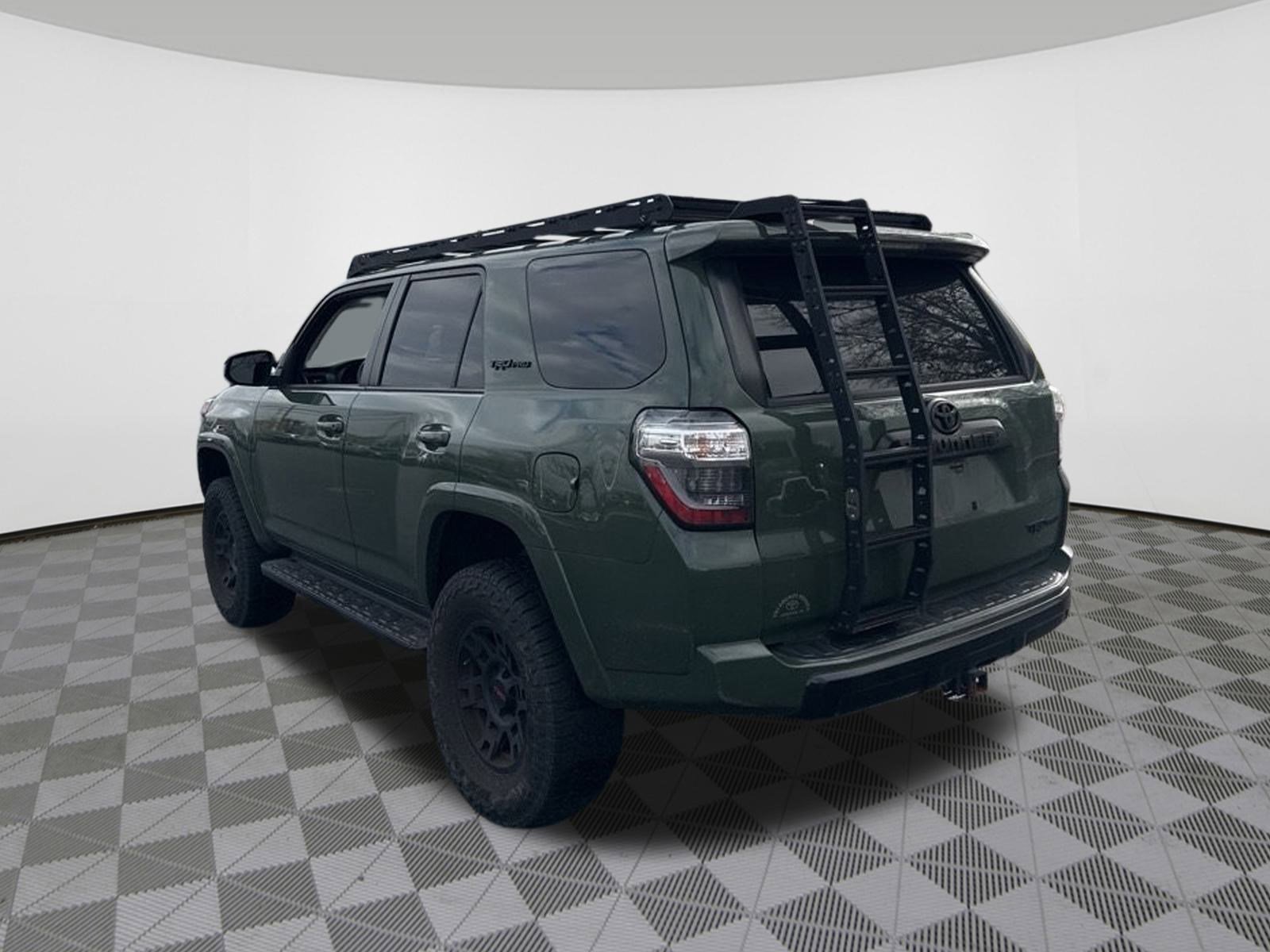 2020 Toyota 4Runner TRD Pro photo 3